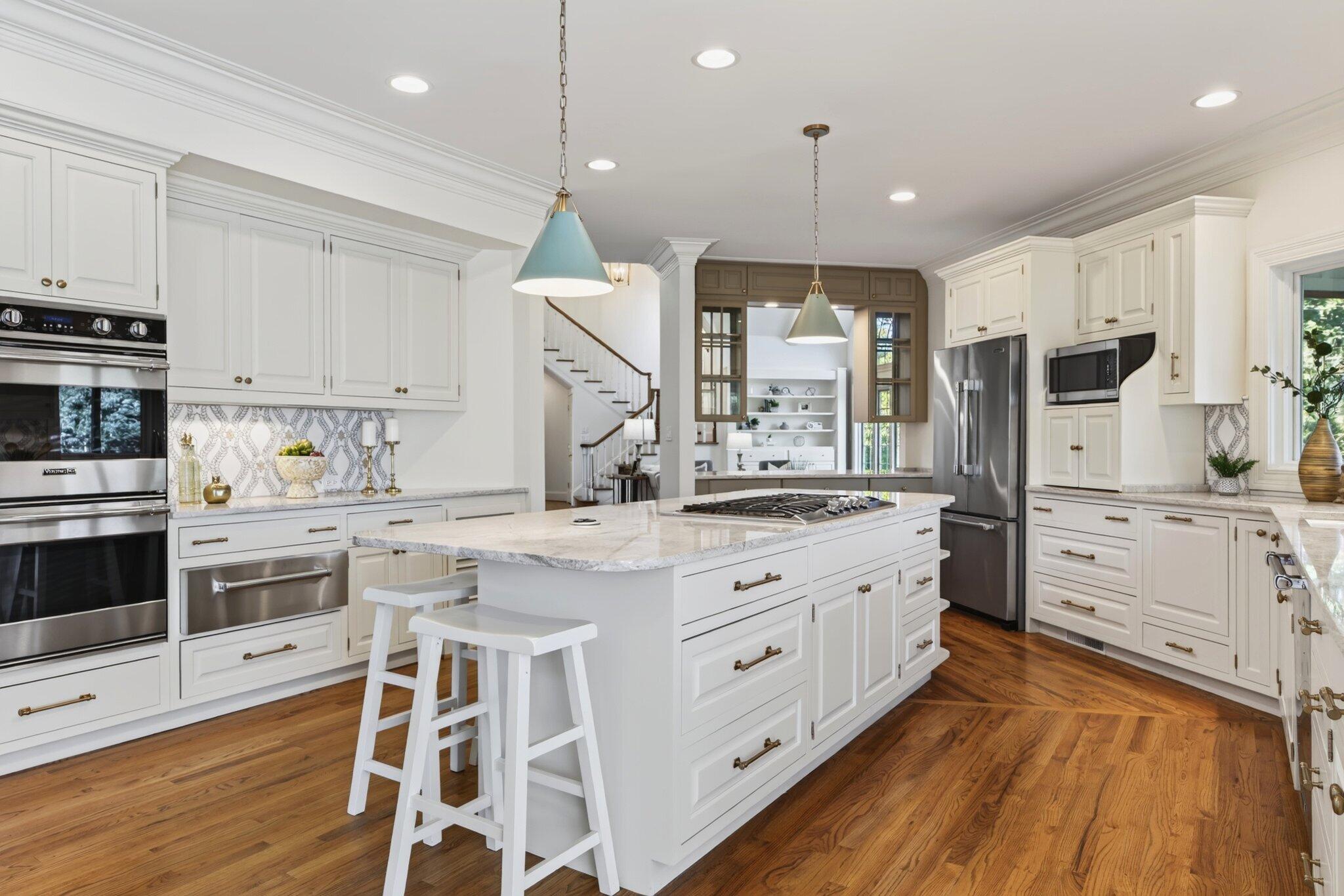 1117 Winding Oaks Way