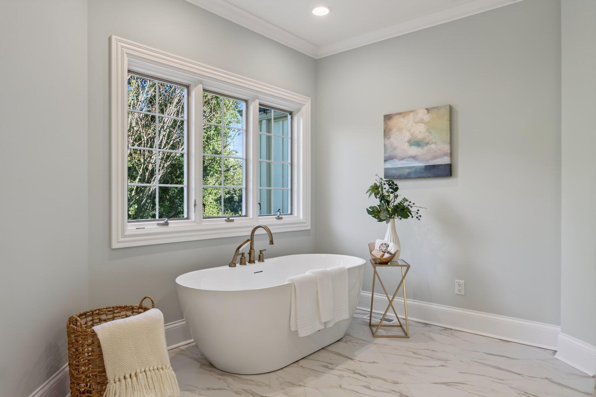 1117 Winding Oaks Way