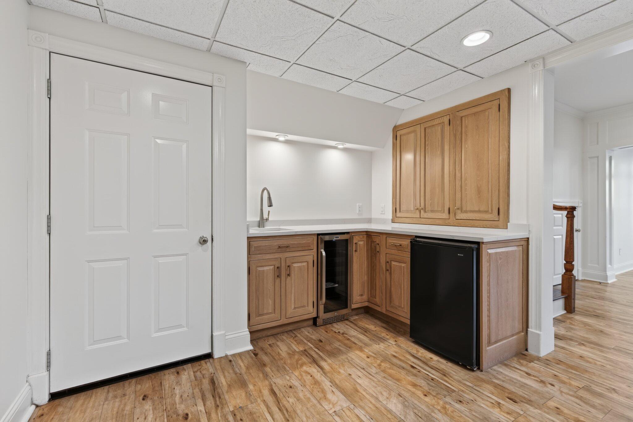 1117 Winding Oaks Way