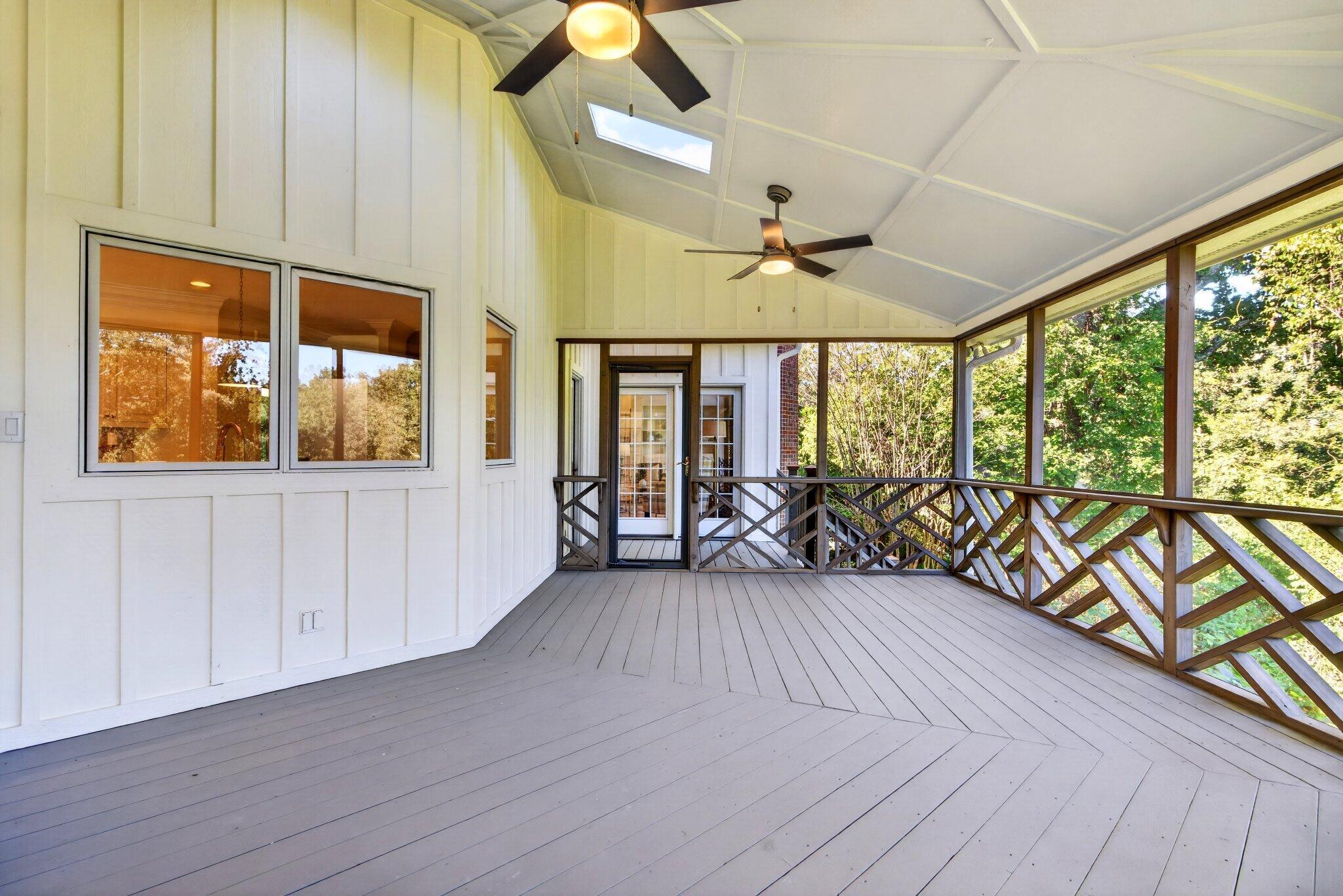 1117 Winding Oaks Way