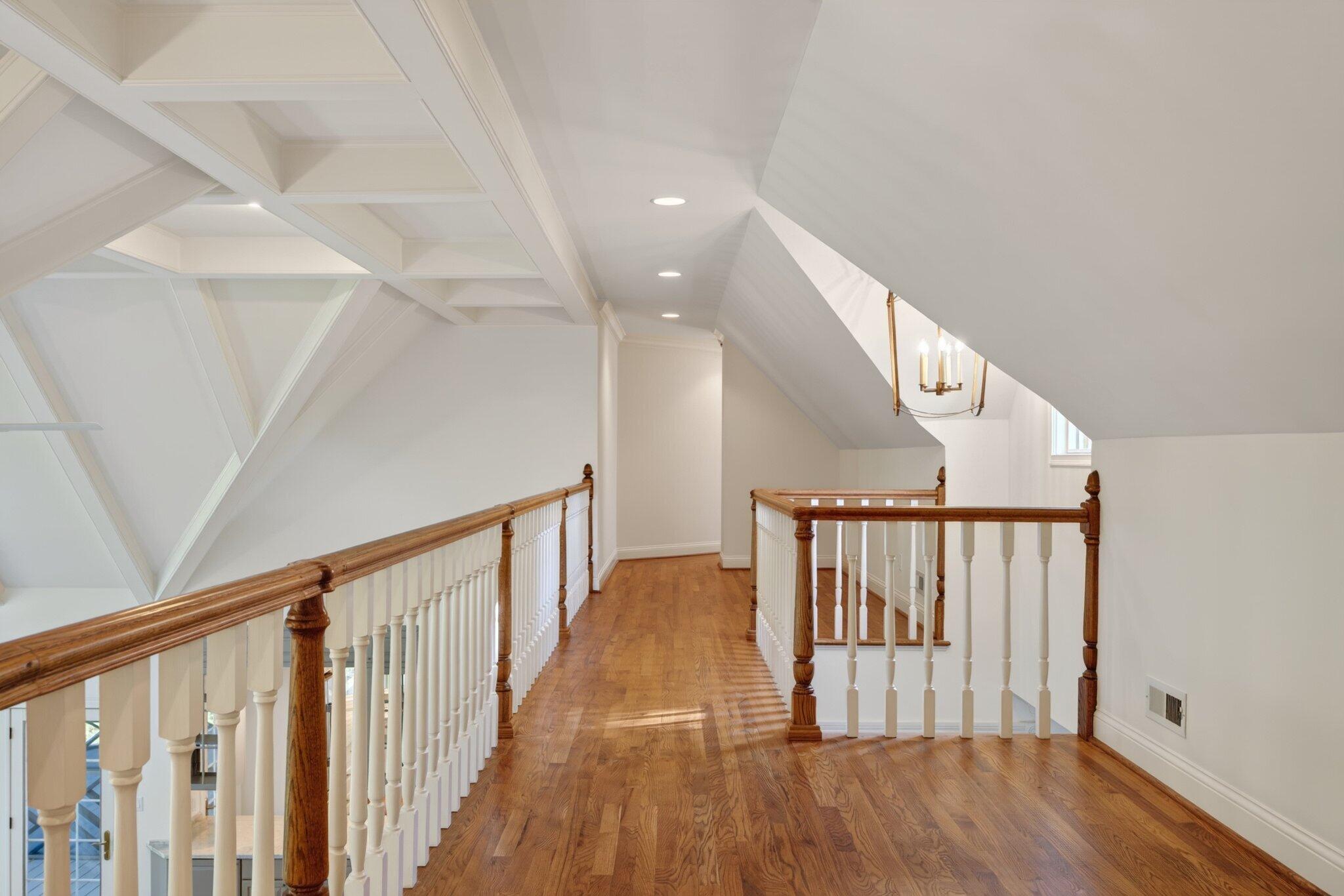 1117 Winding Oaks Way