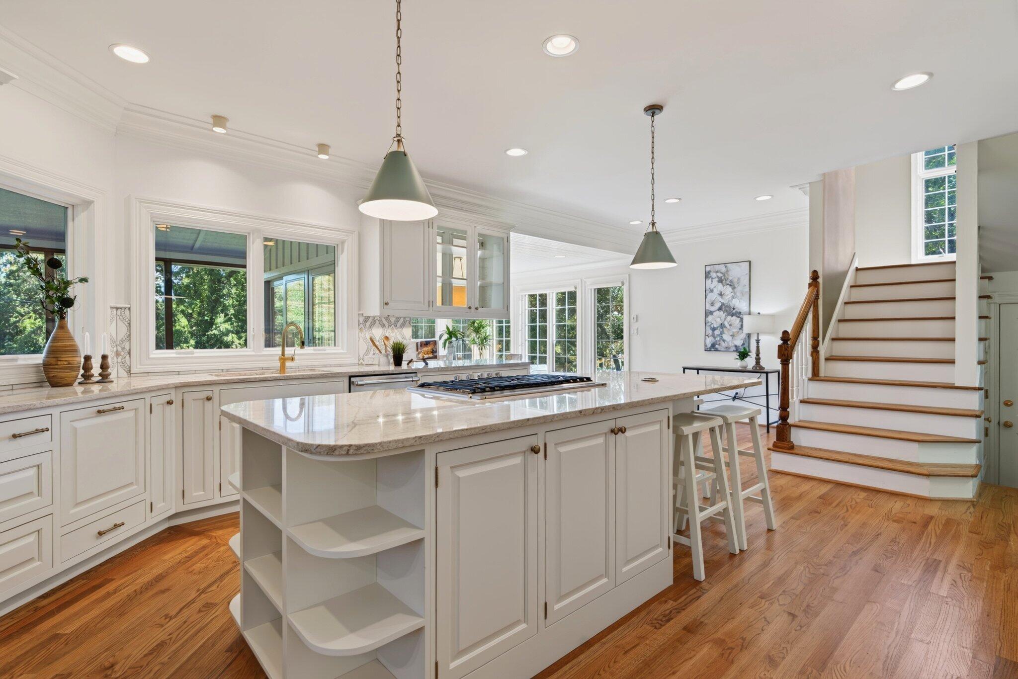 1117 Winding Oaks Way