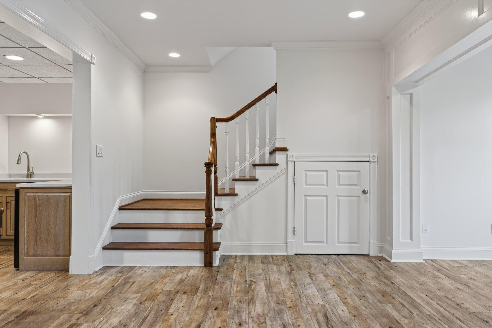 1117 Winding Oaks Way