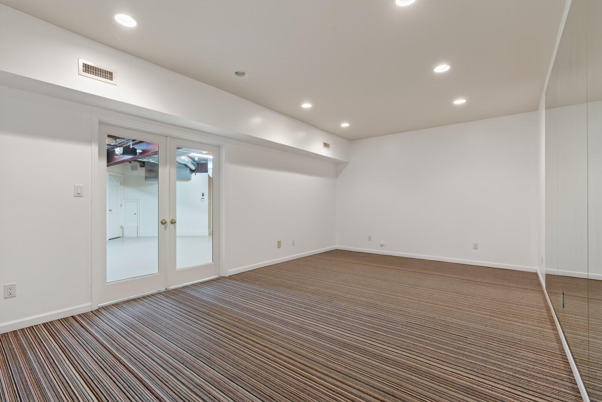 1117 Winding Oaks Way