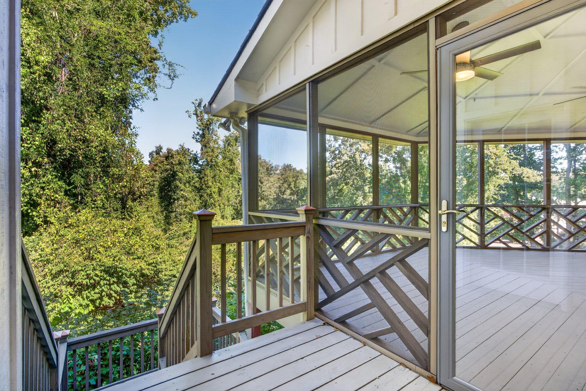1117 Winding Oaks Way