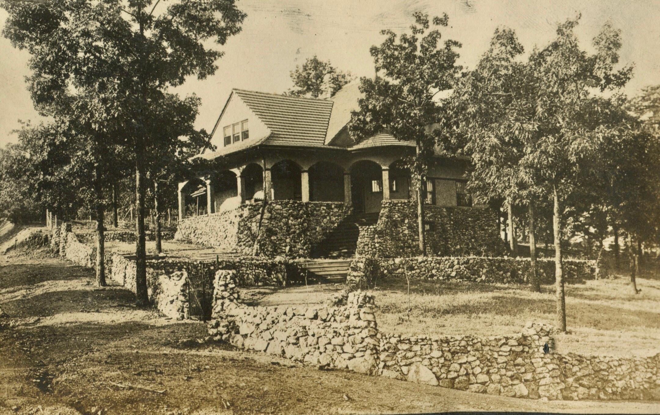 900 Mississippi Avenue