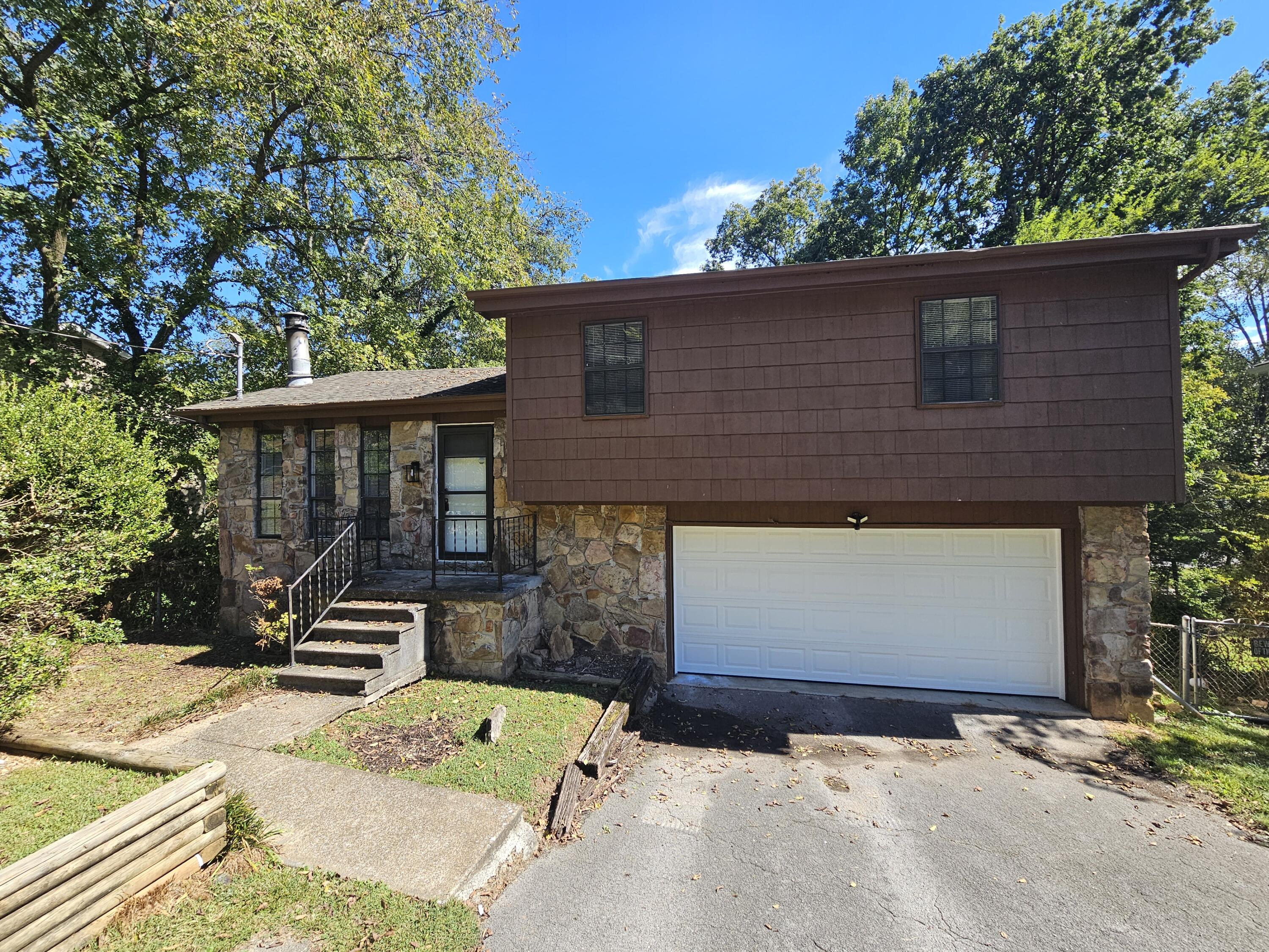 3418 Martin Road