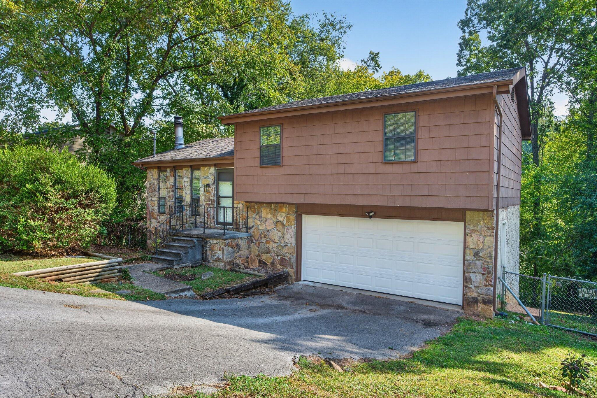 3418 Martin Road