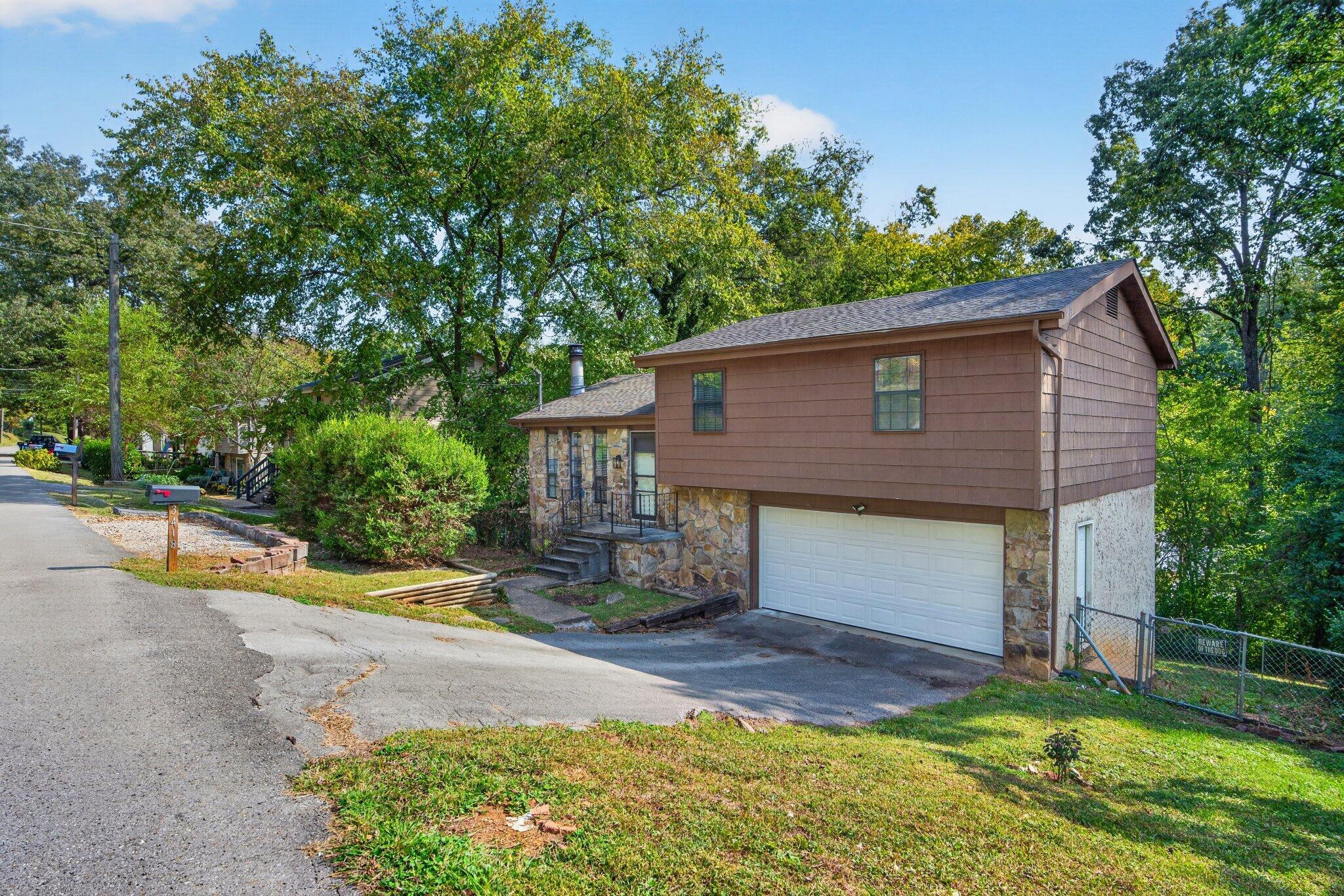 3418 Martin Road
