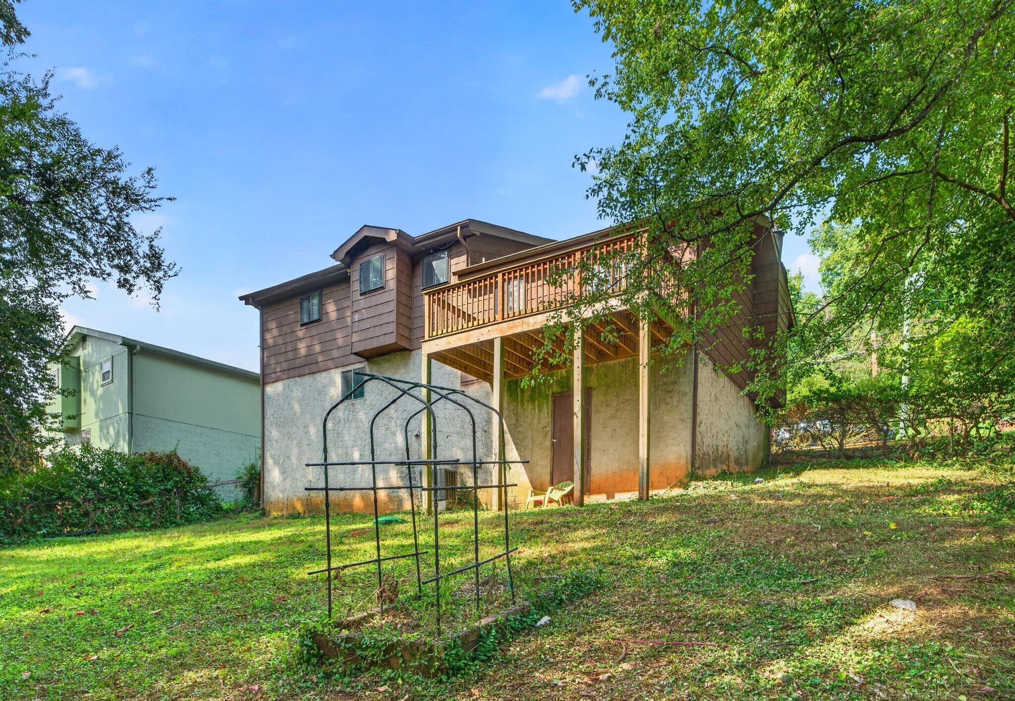 3418 Martin Road