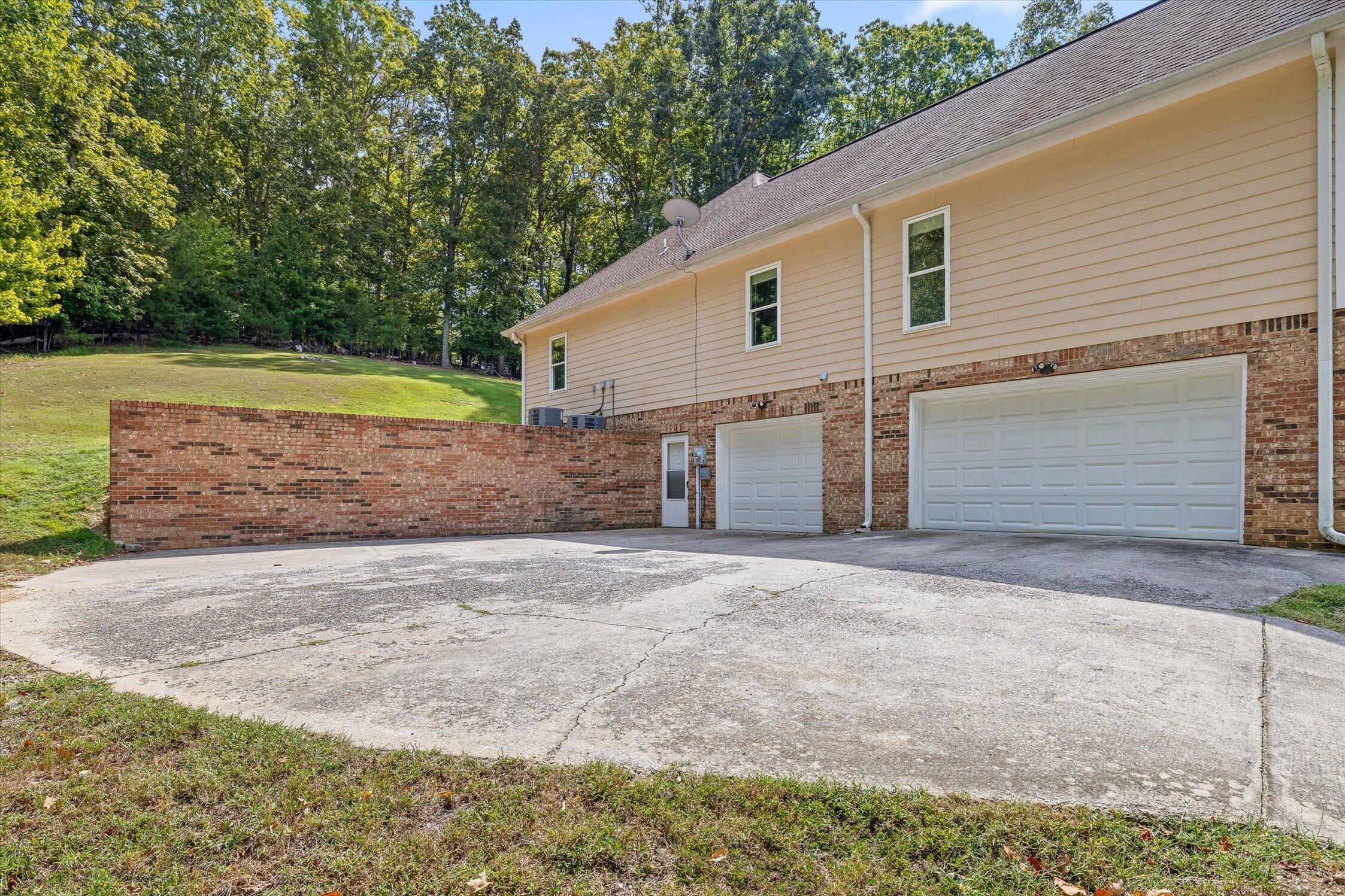 9768 Caseview Drive