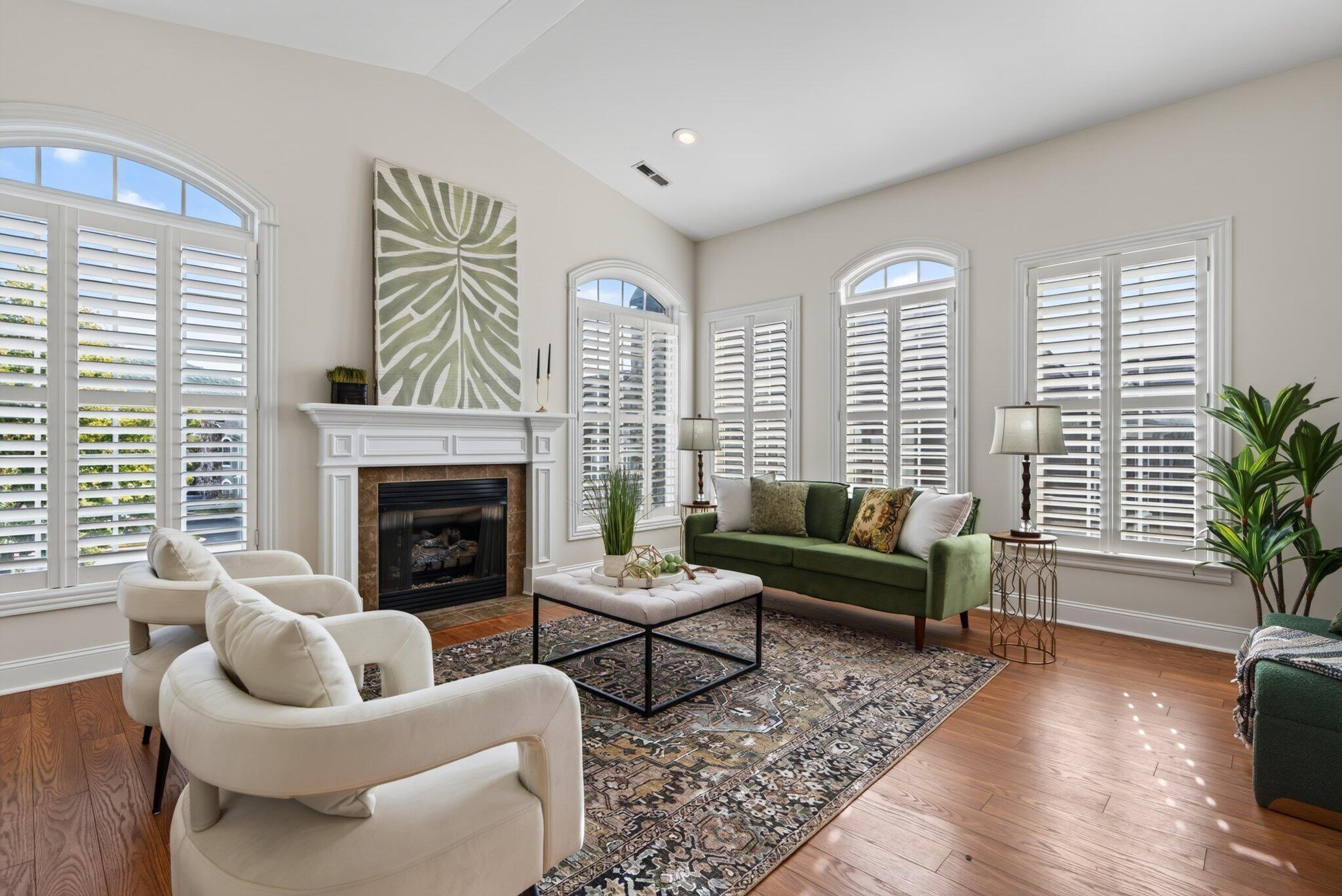 408 Renaissance Court