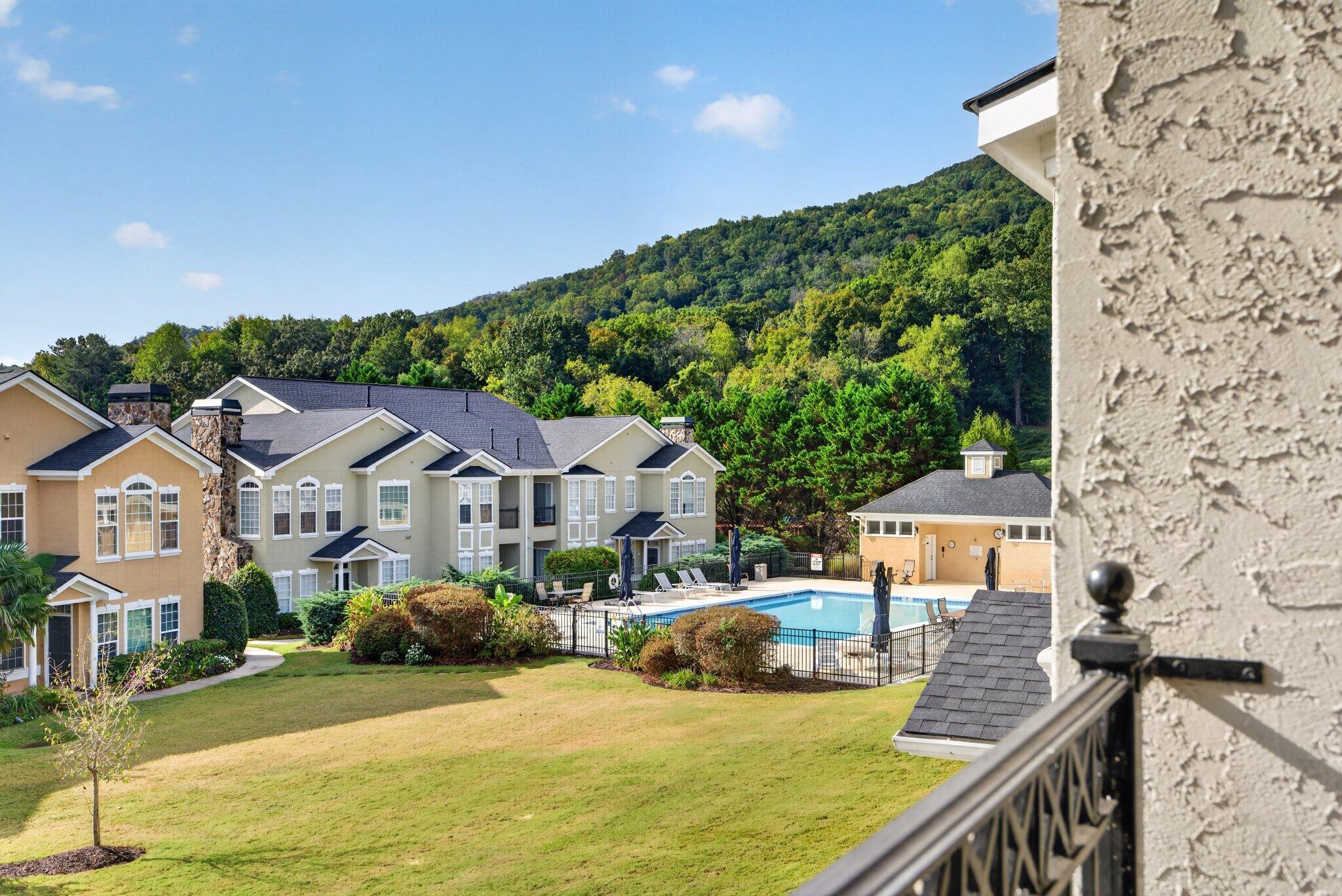 408 Renaissance Court