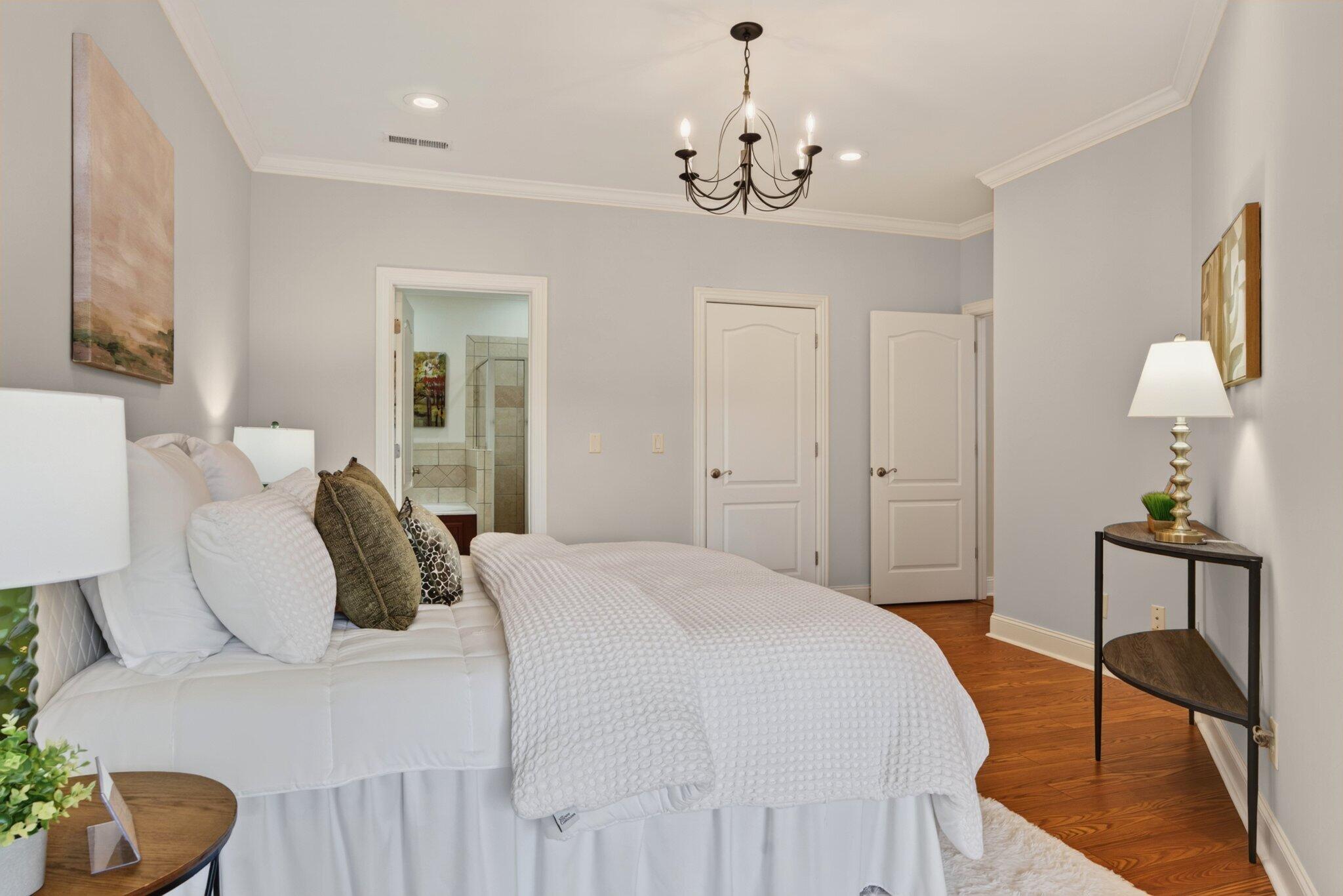 408 Renaissance Court