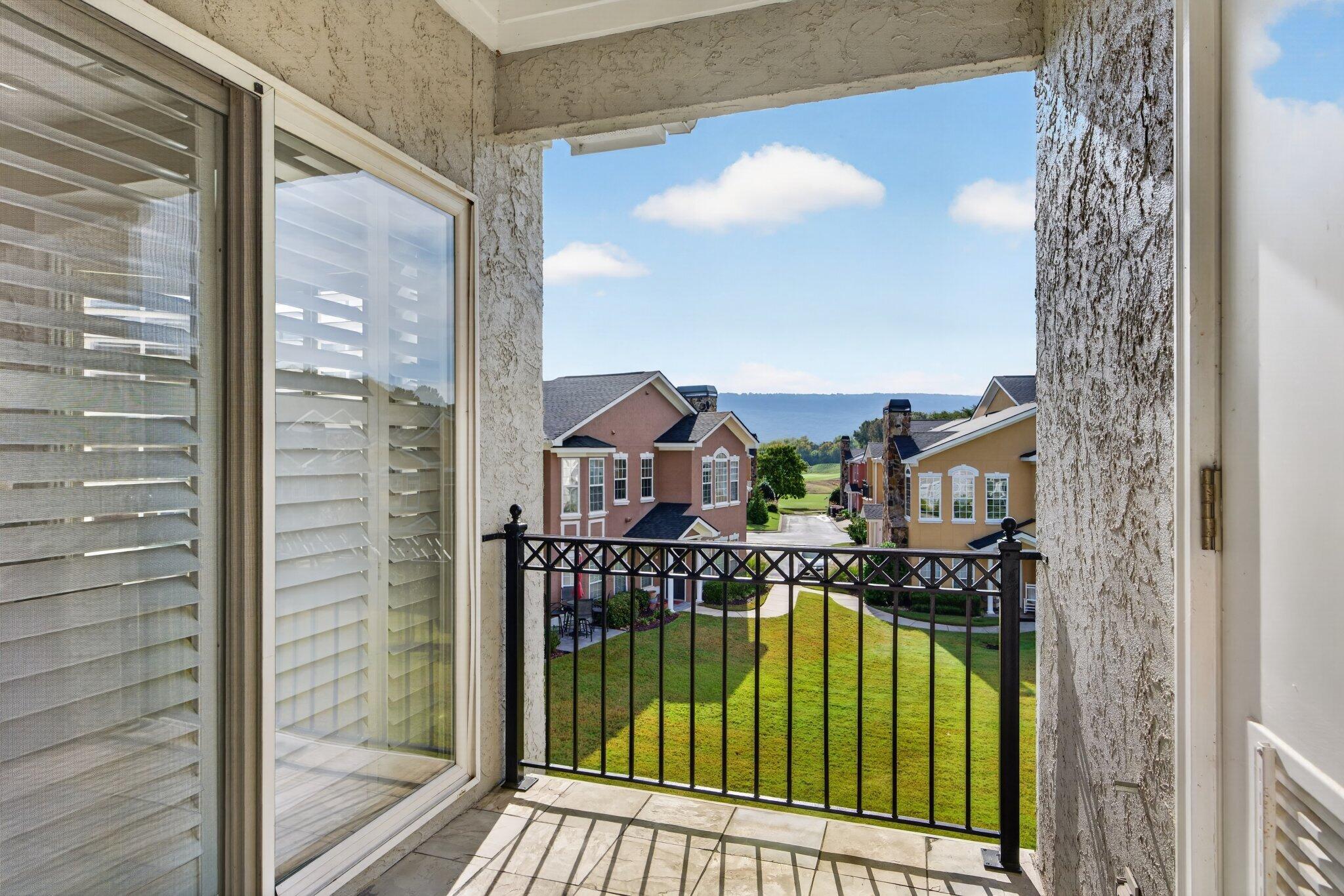 408 Renaissance Court