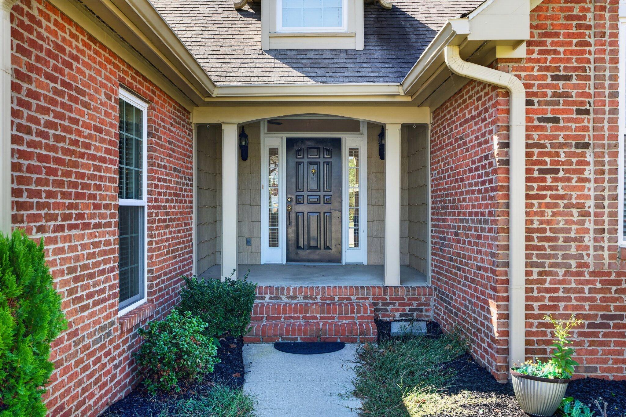 1809 Richmond Lane