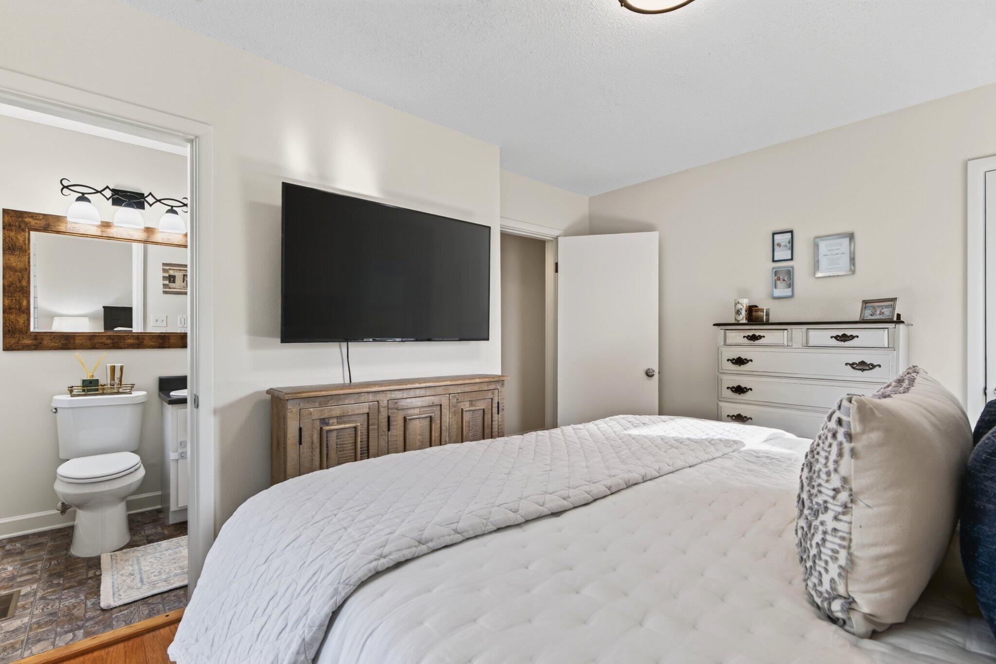 3027 Ozark Circle