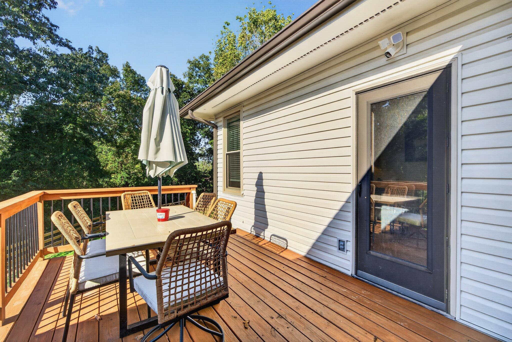 3027 Ozark Circle