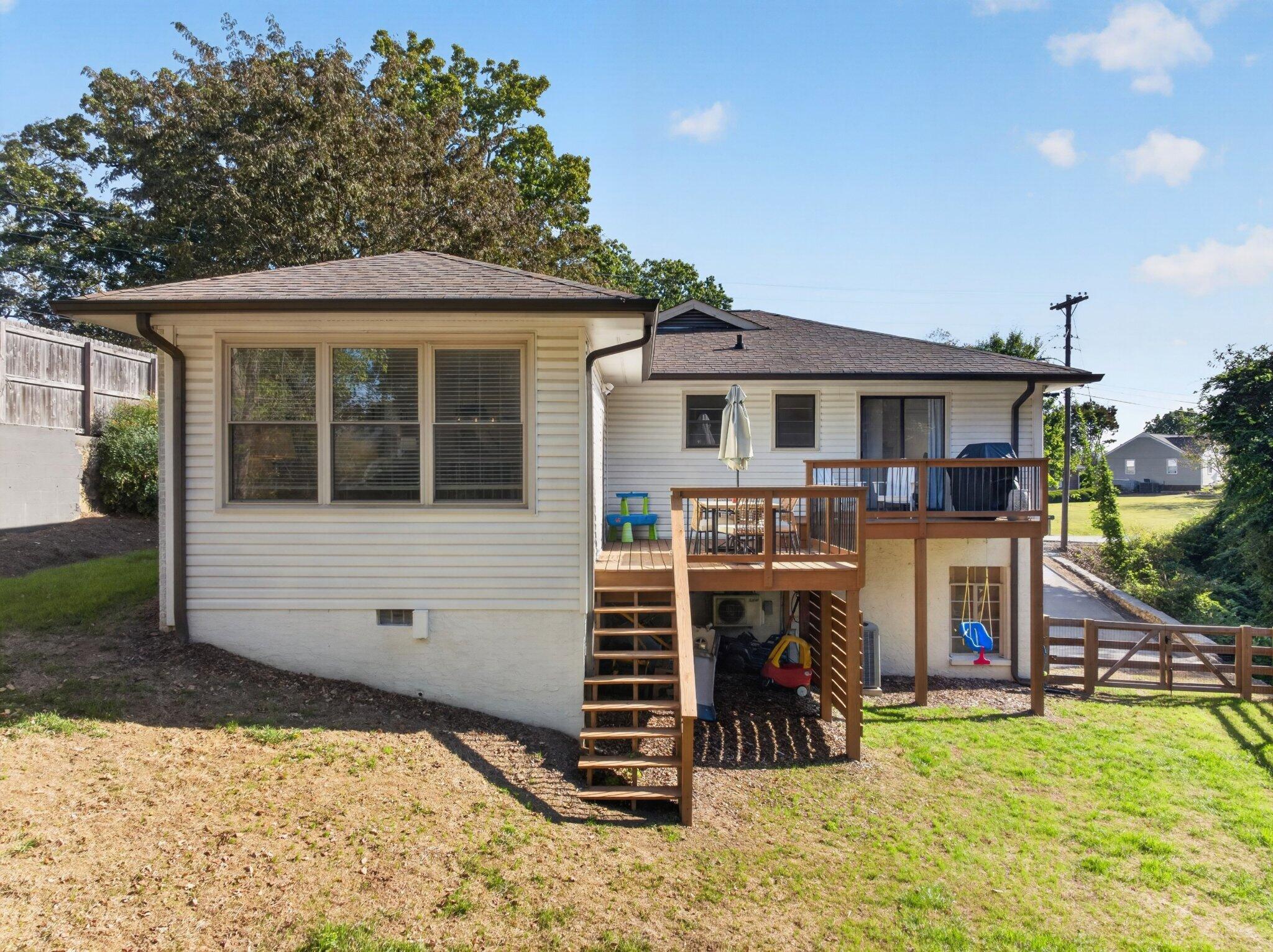 3027 Ozark Circle