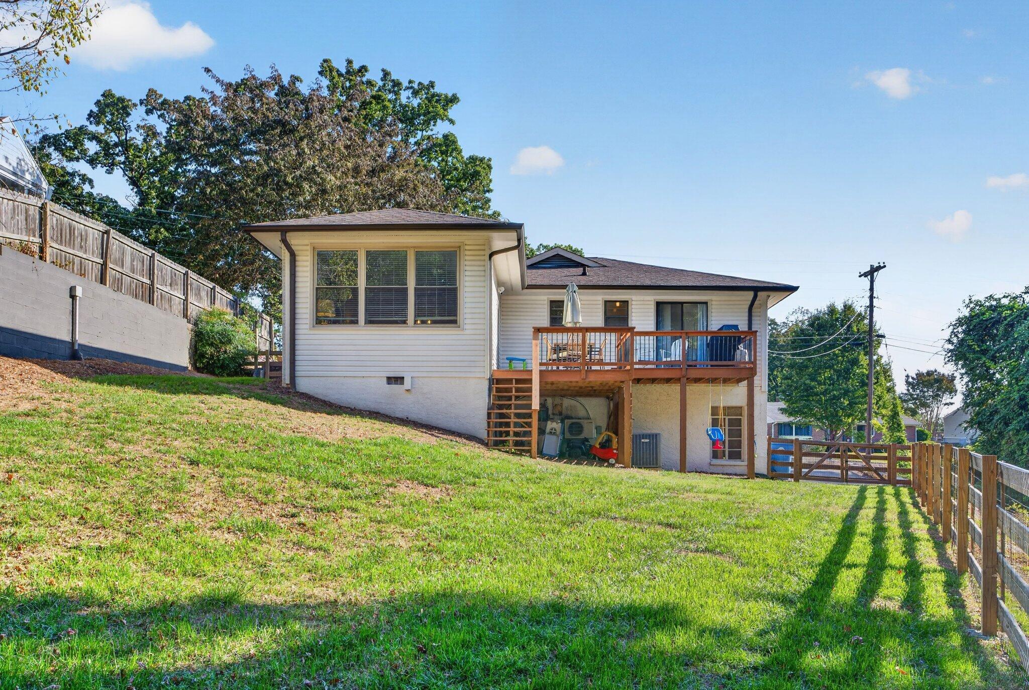 3027 Ozark Circle