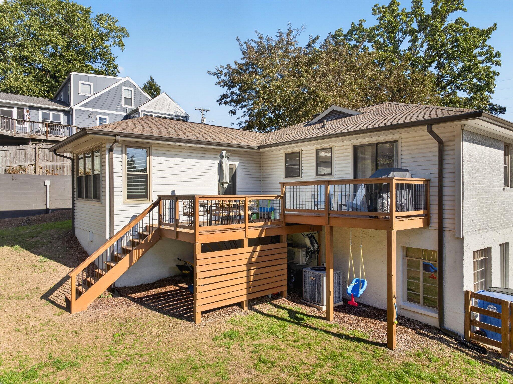 3027 Ozark Circle