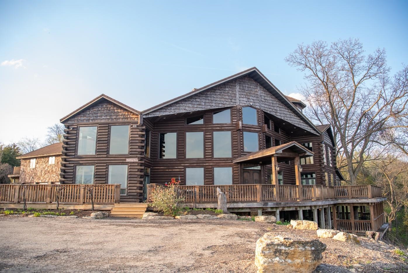 2003 W Hanover Road
