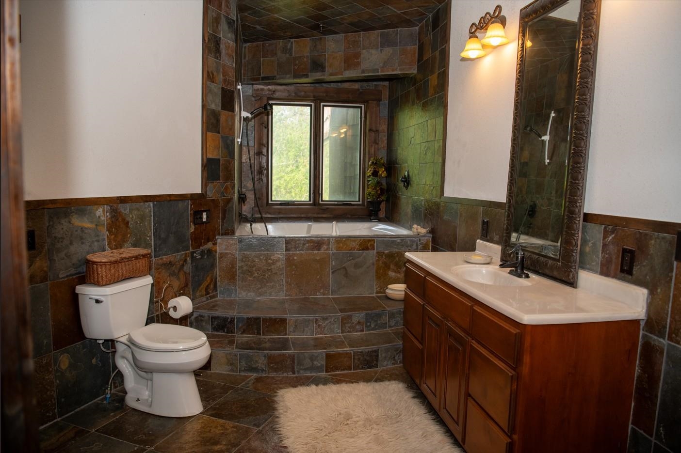 2003 W Hanover Road