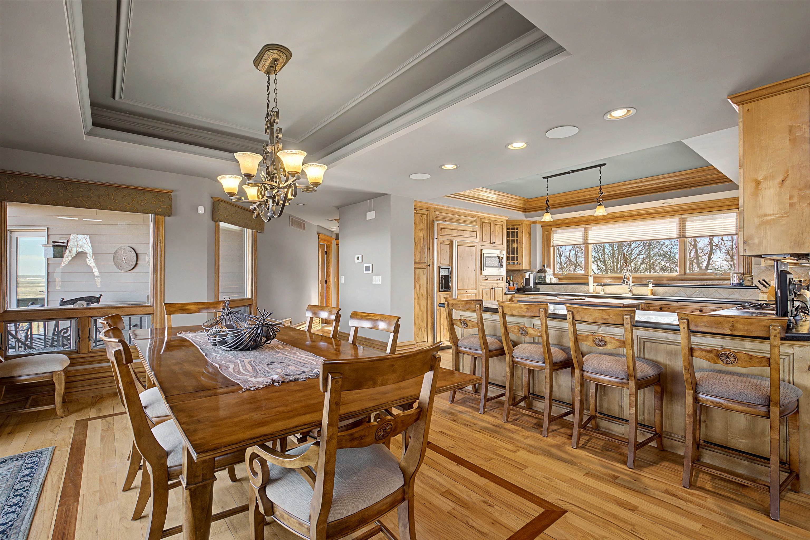 1 E Hoffman Road