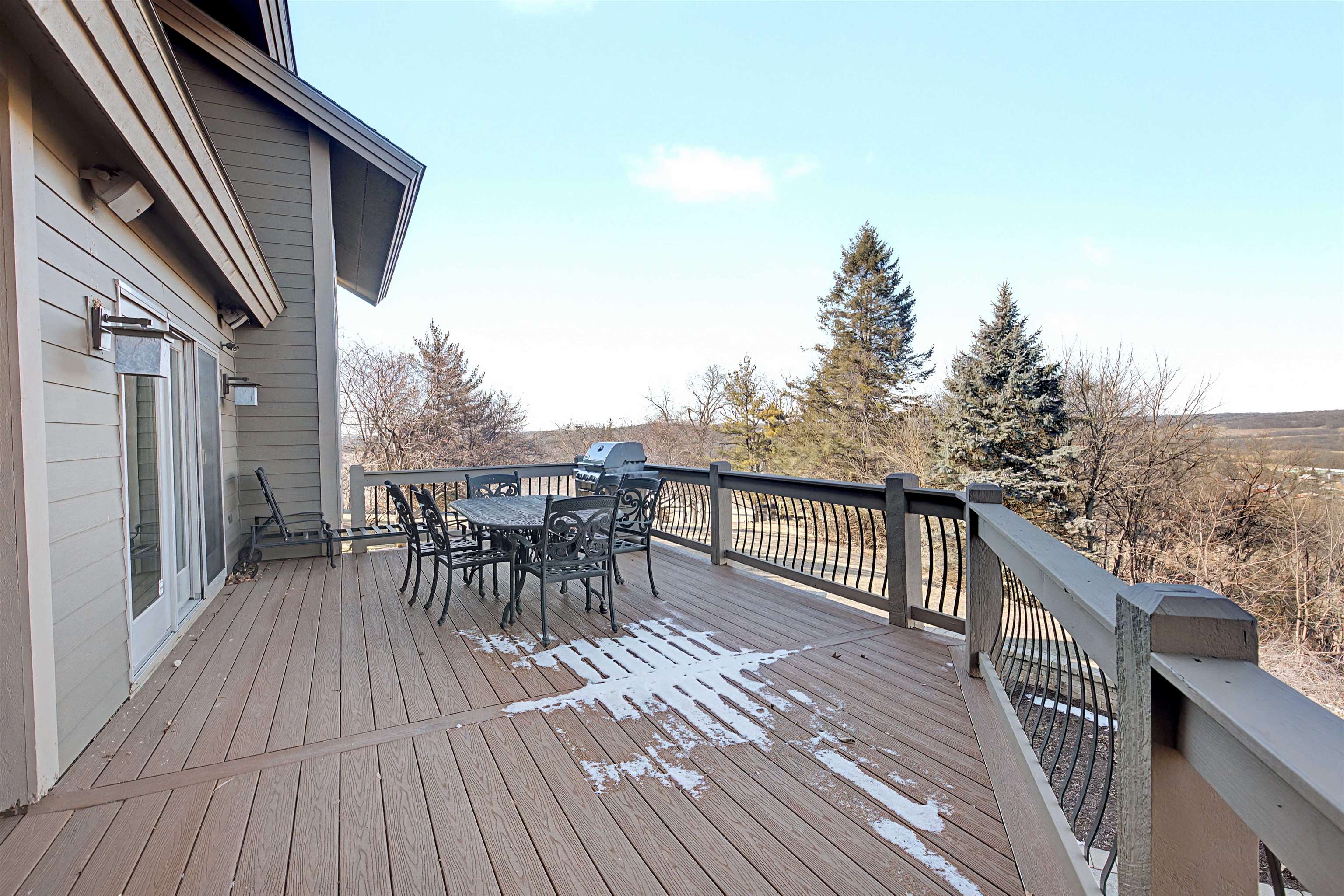 1 E Hoffman Road