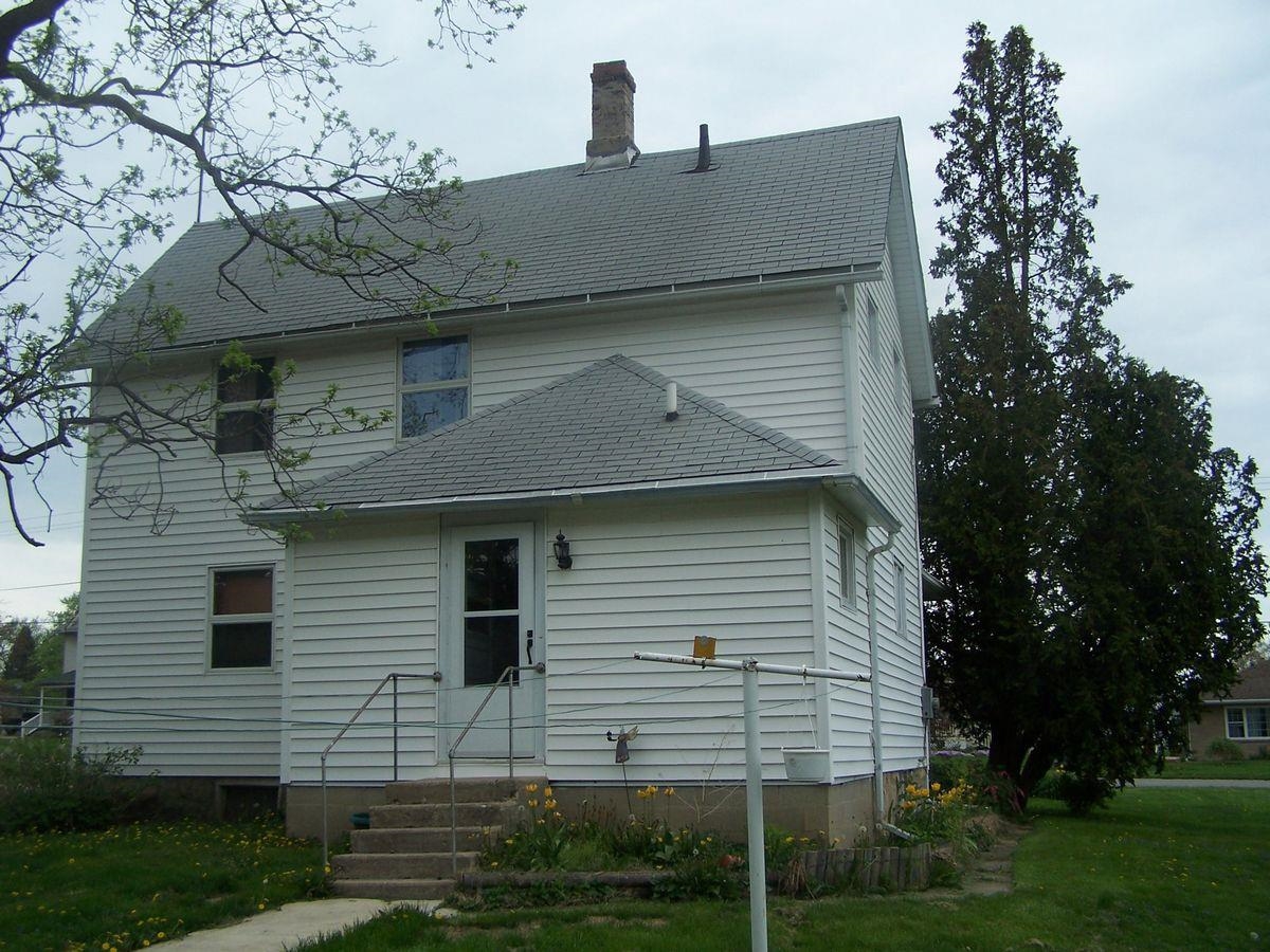 705 W Main
