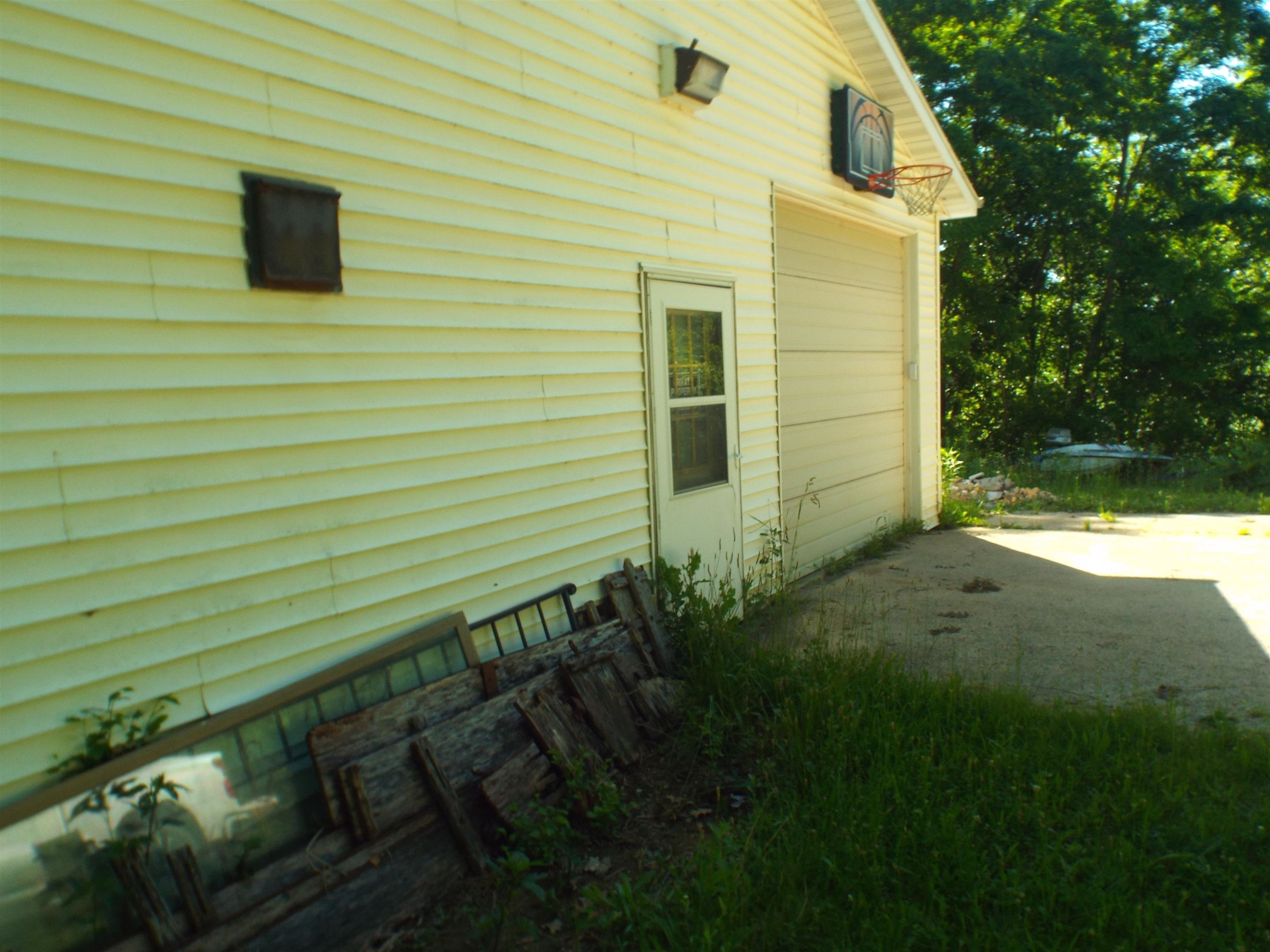 1214 N West Street