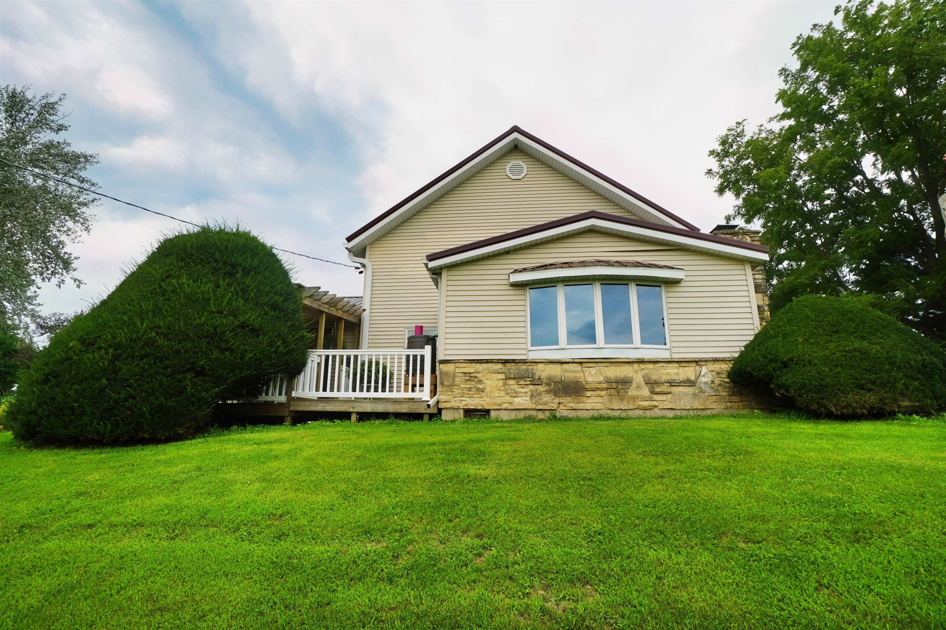 9002 E Center Road