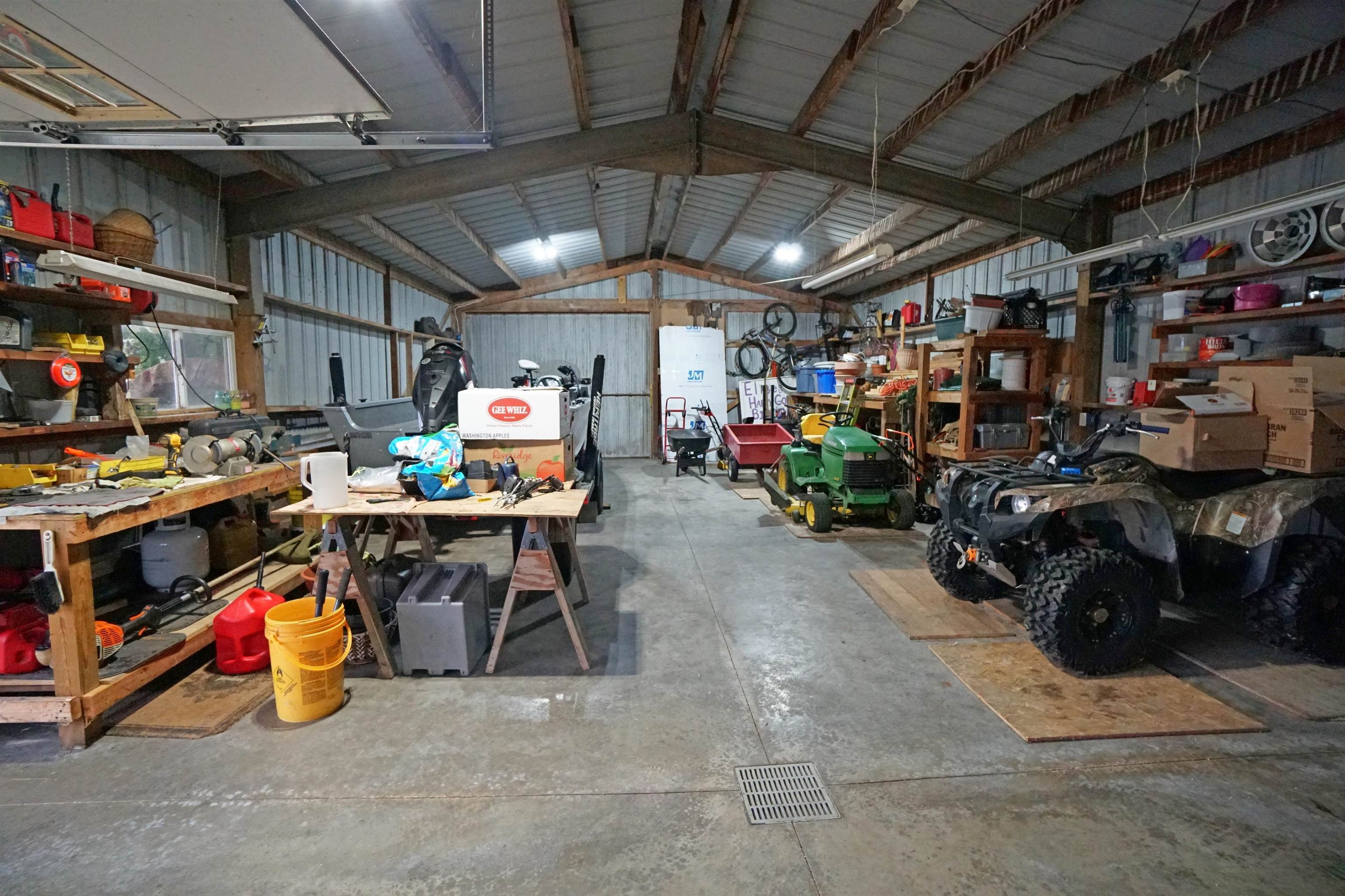 9002 E Center Road