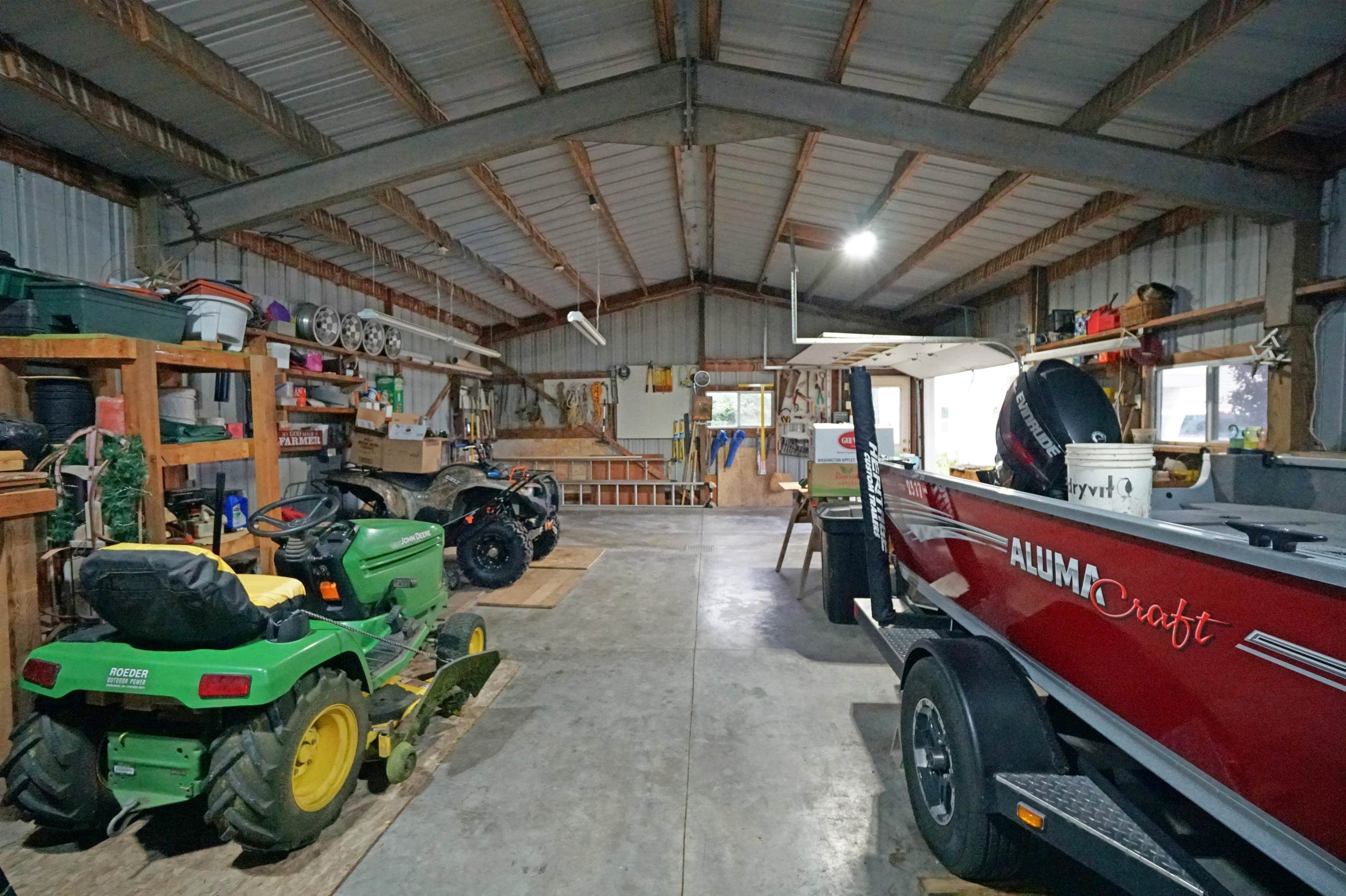 9002 E Center Road