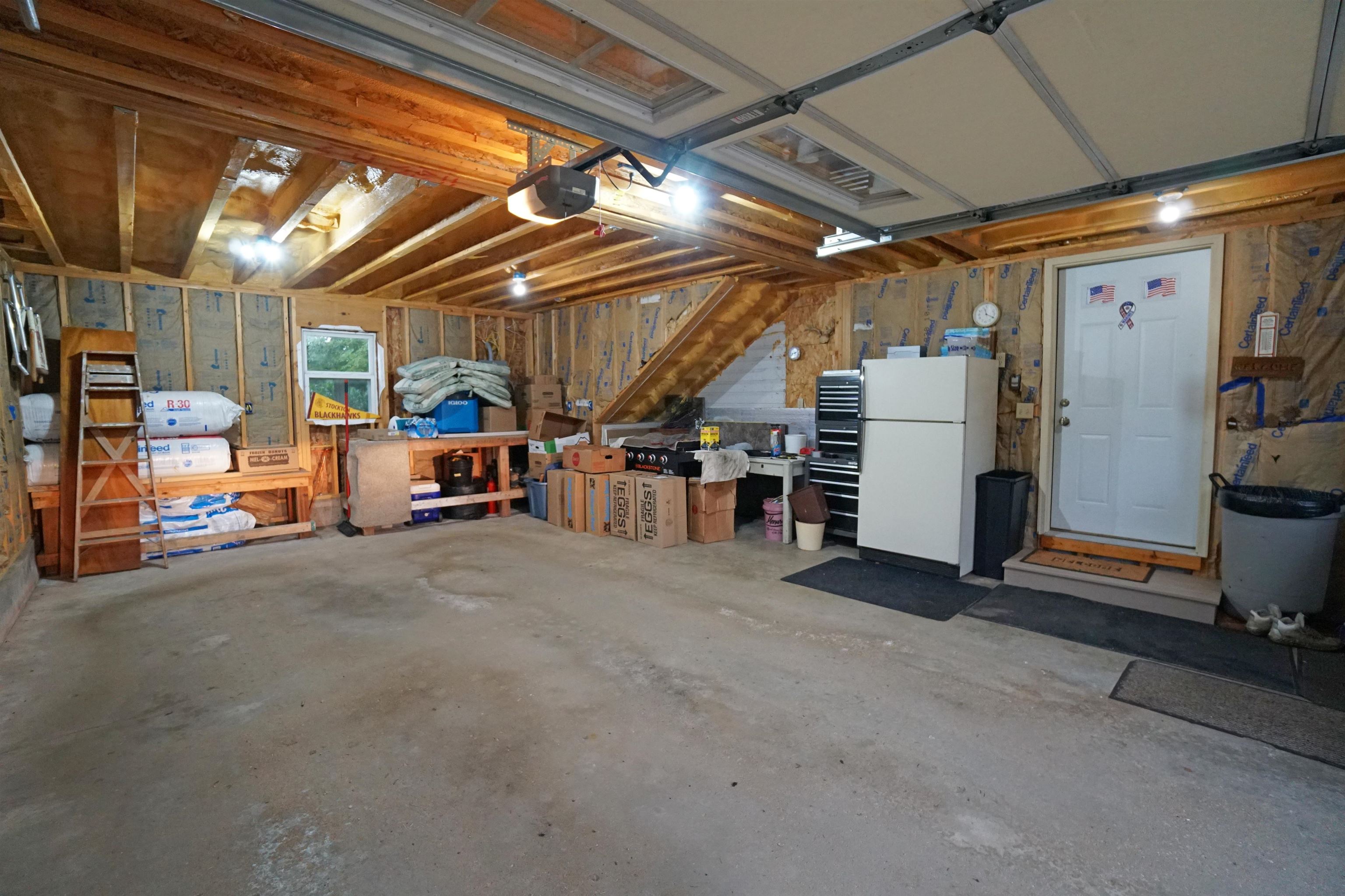 9002 E Center Road
