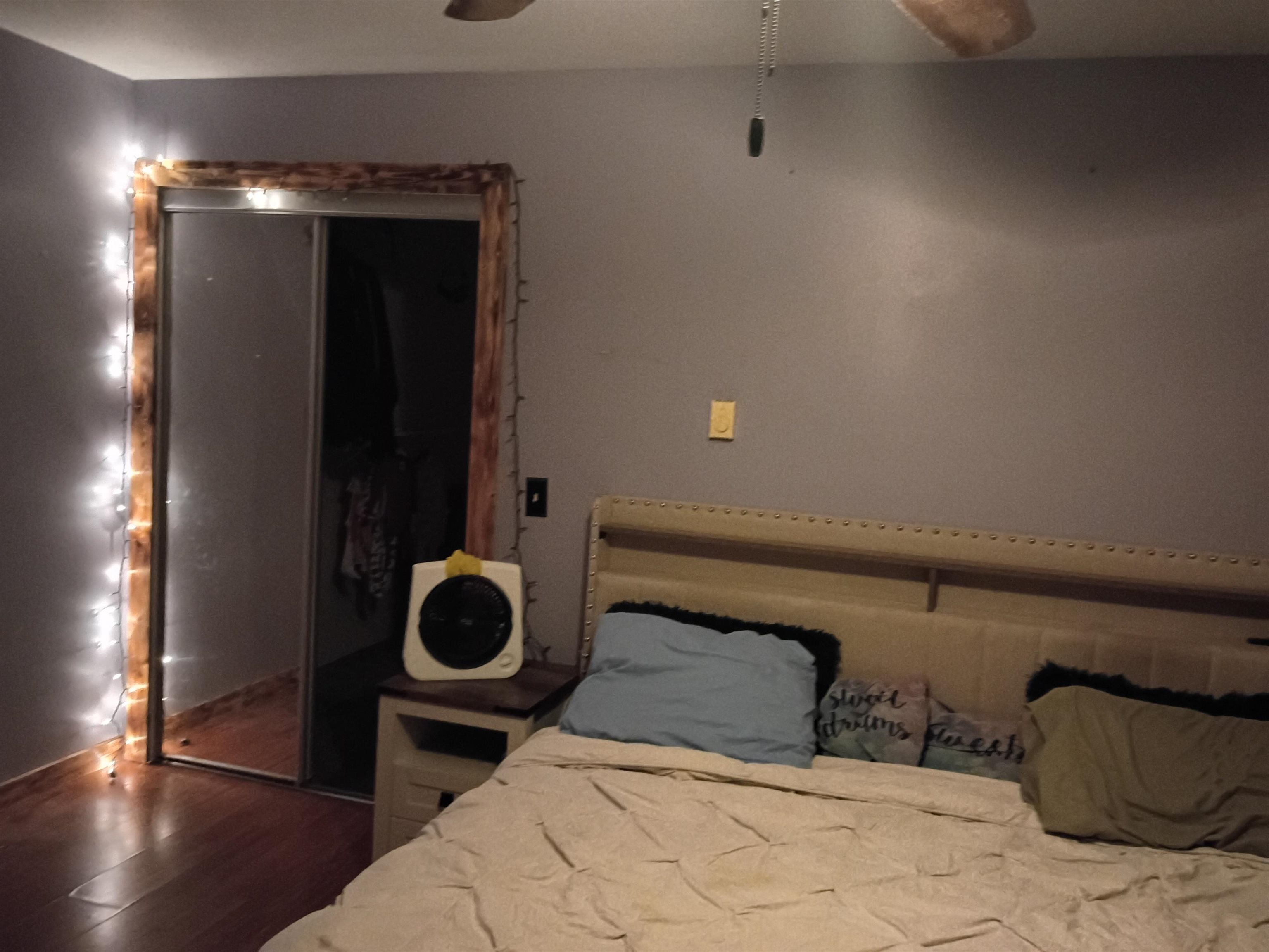 5933 N Stagecoach Trail