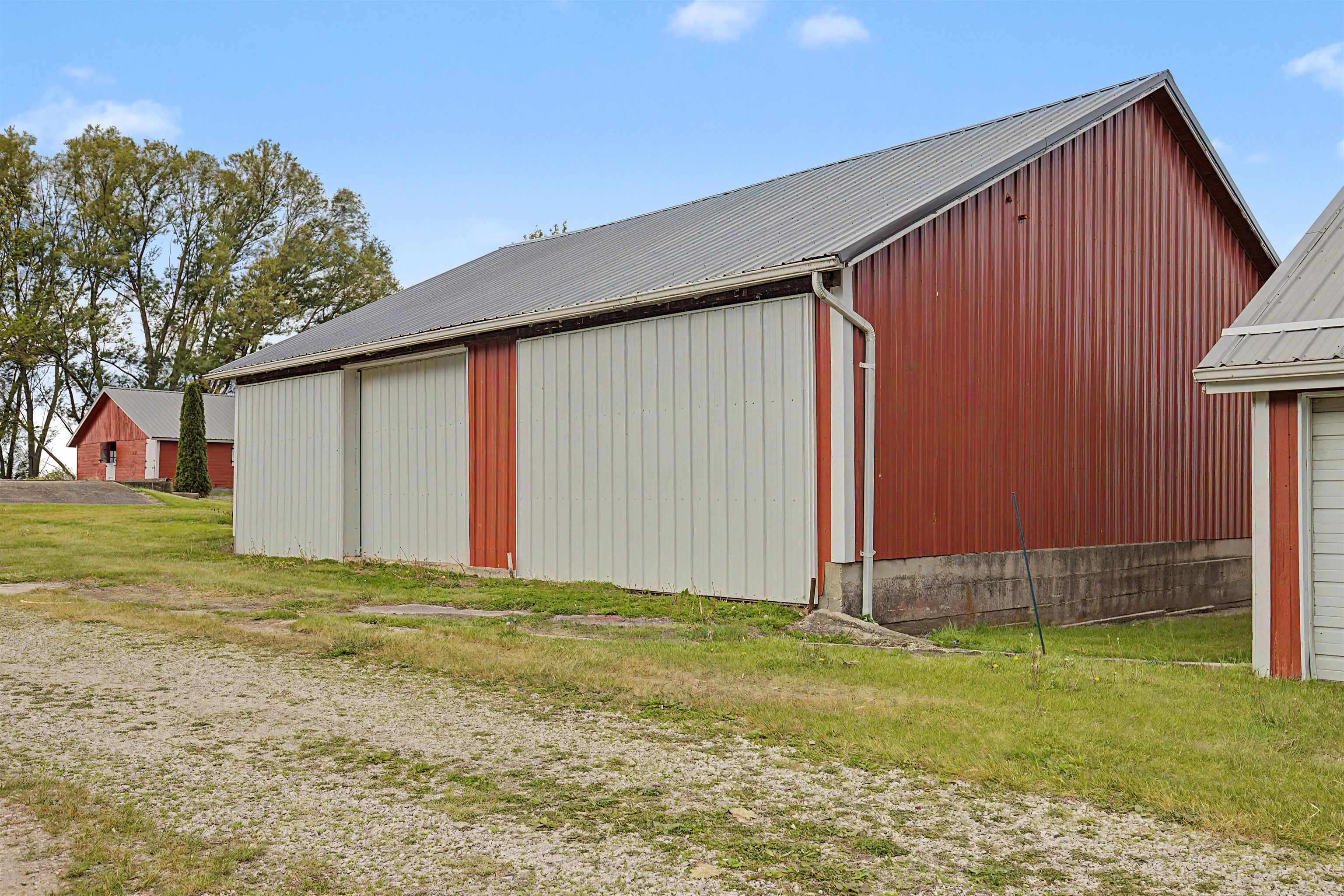 16648 US Highway 52