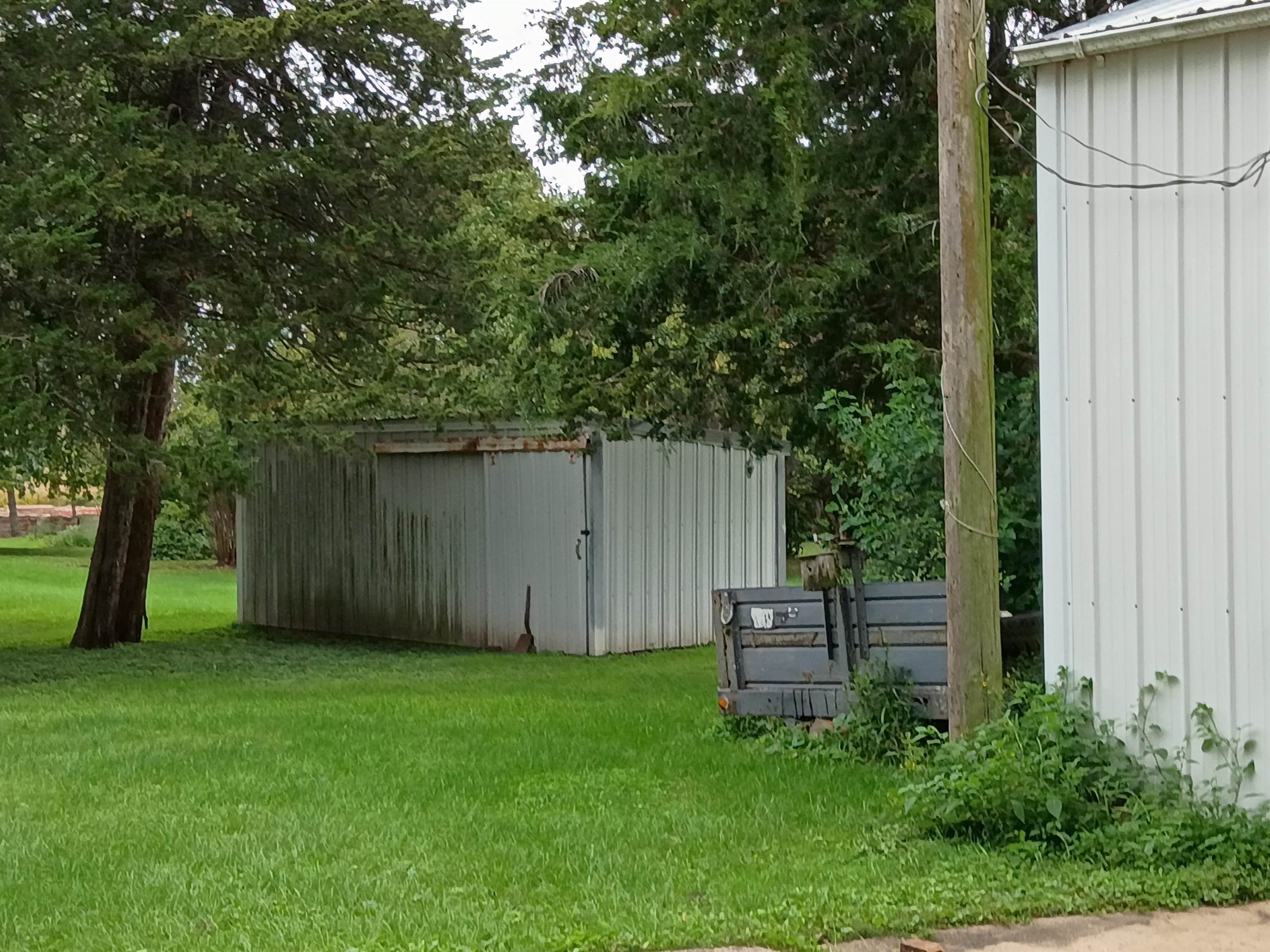 2628 W Florence
