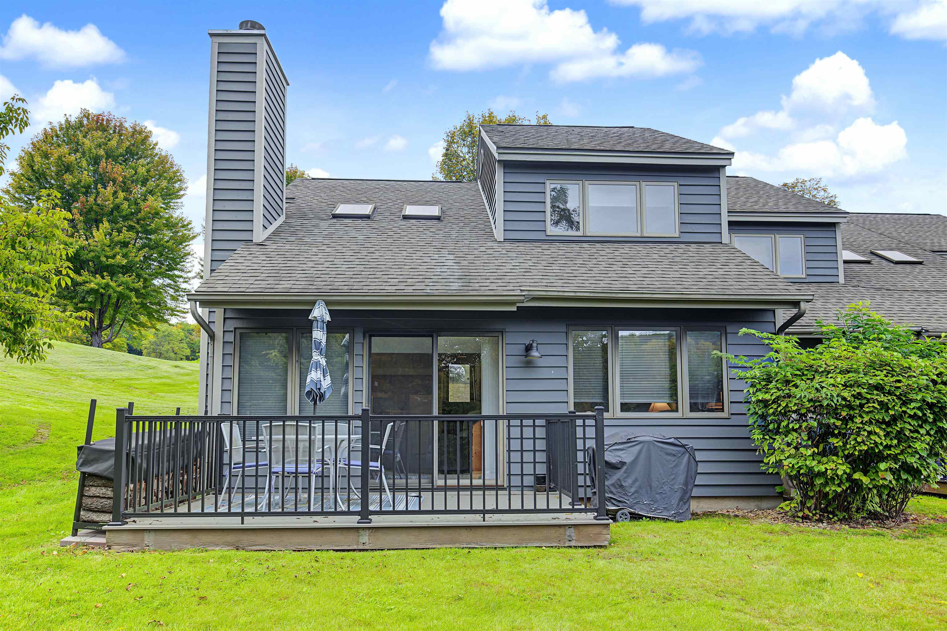 5 Valleywood Lane