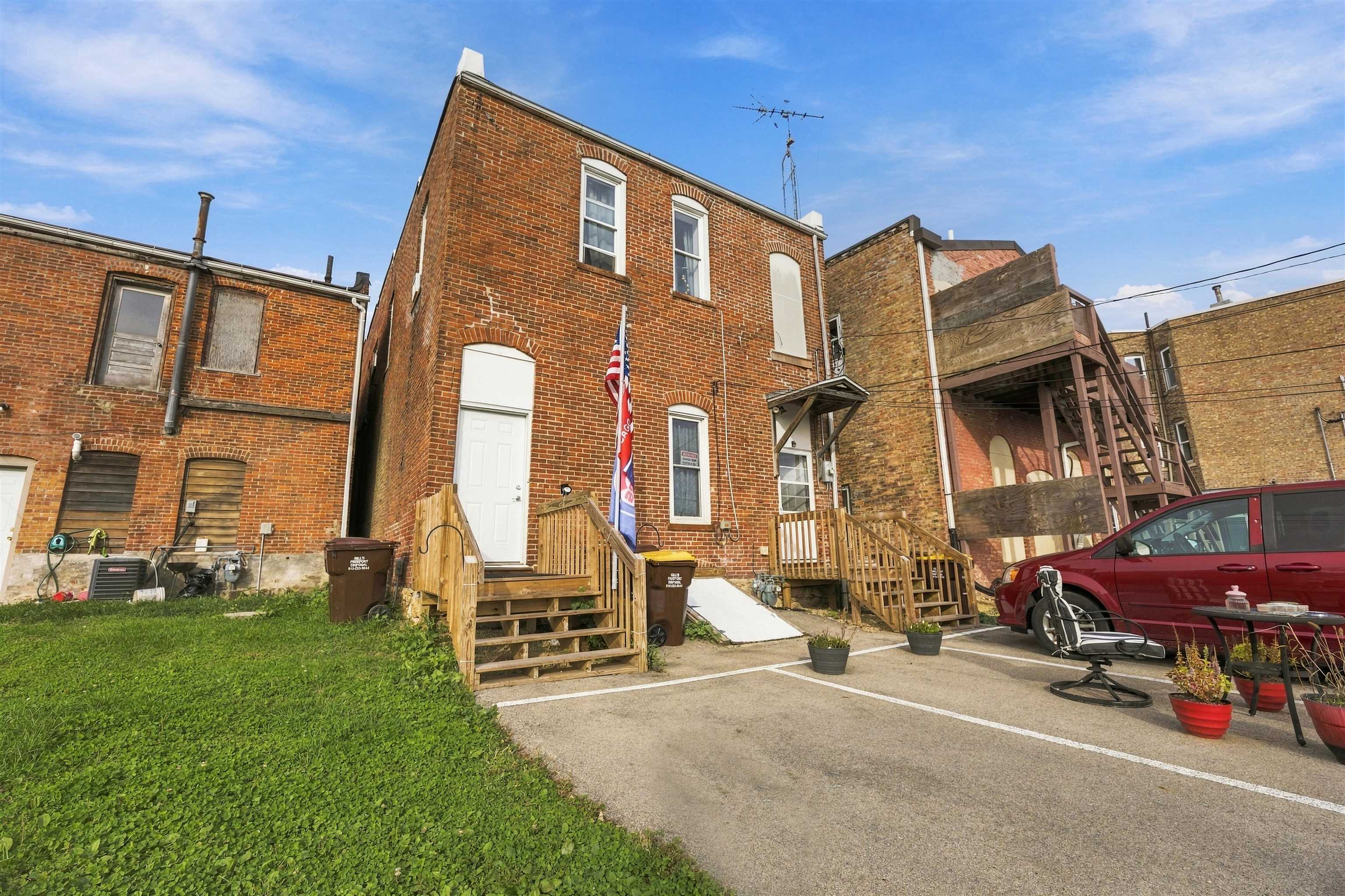 117 S Main