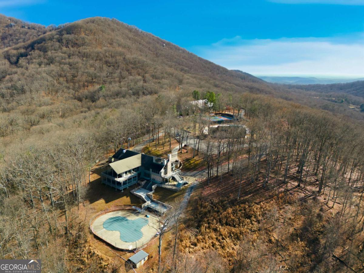 408 Alpine Drive