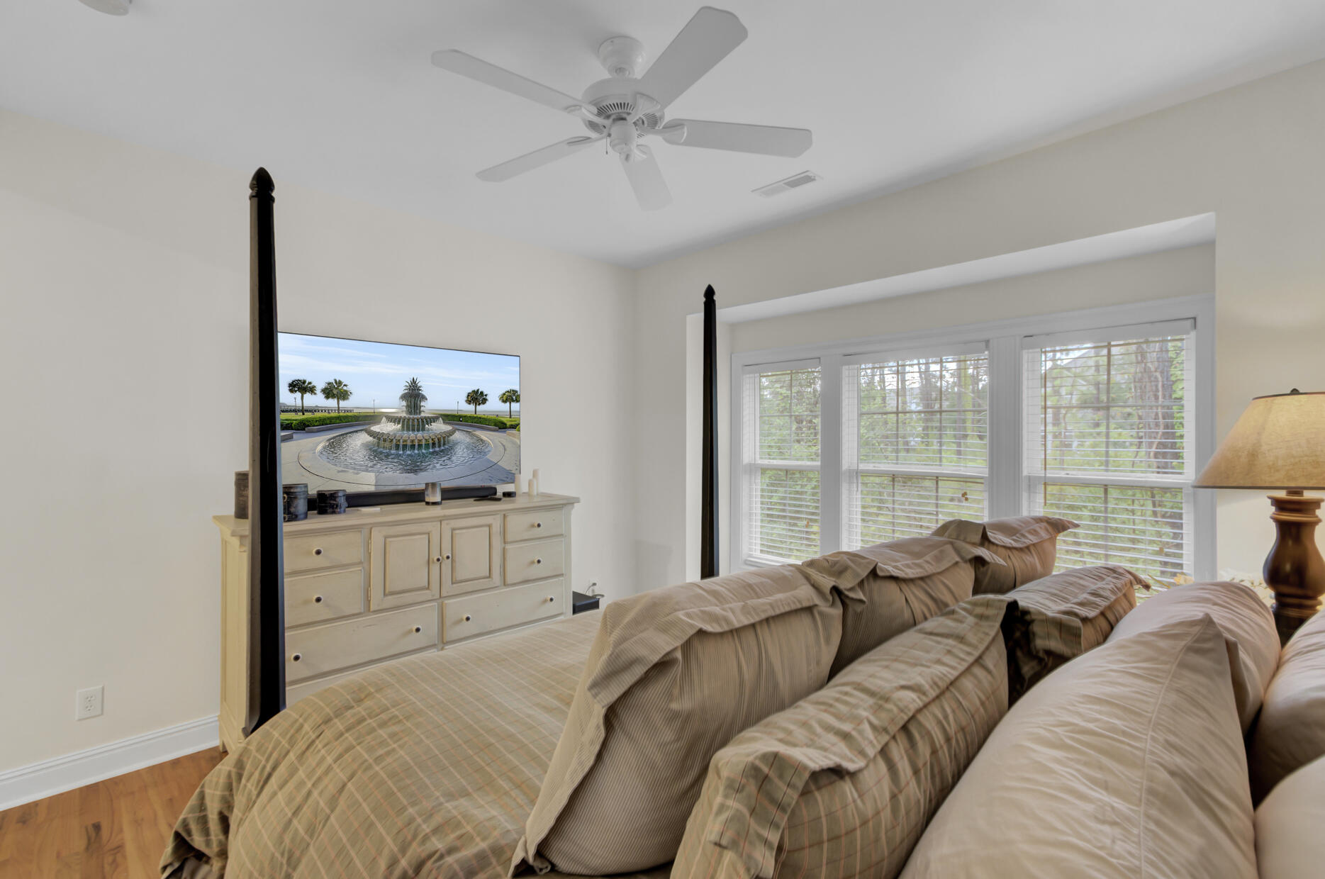 1536 Sea Palms Crescent