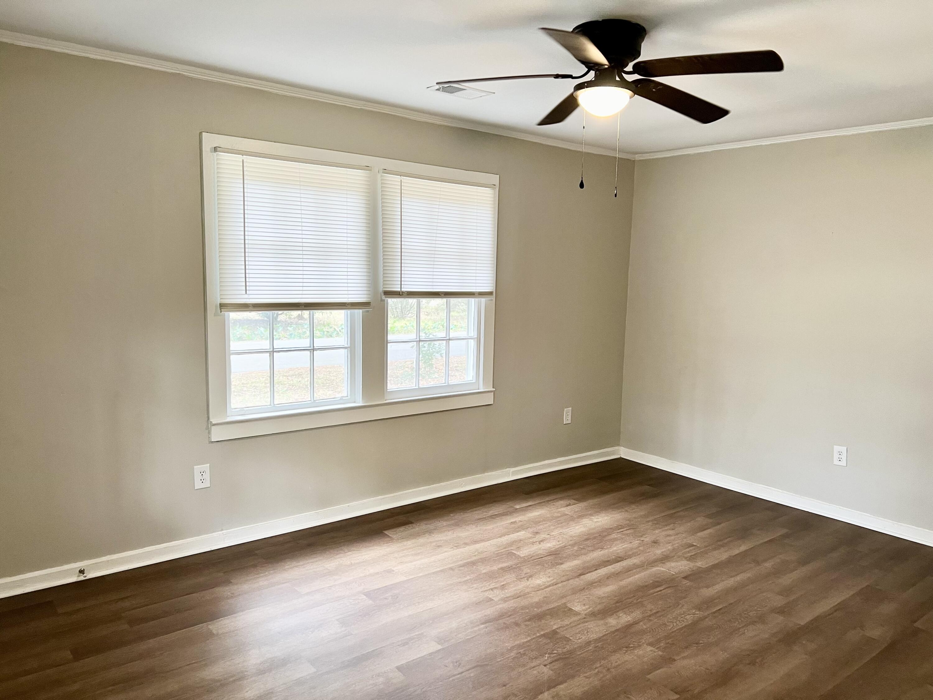 218 Live Oak Street