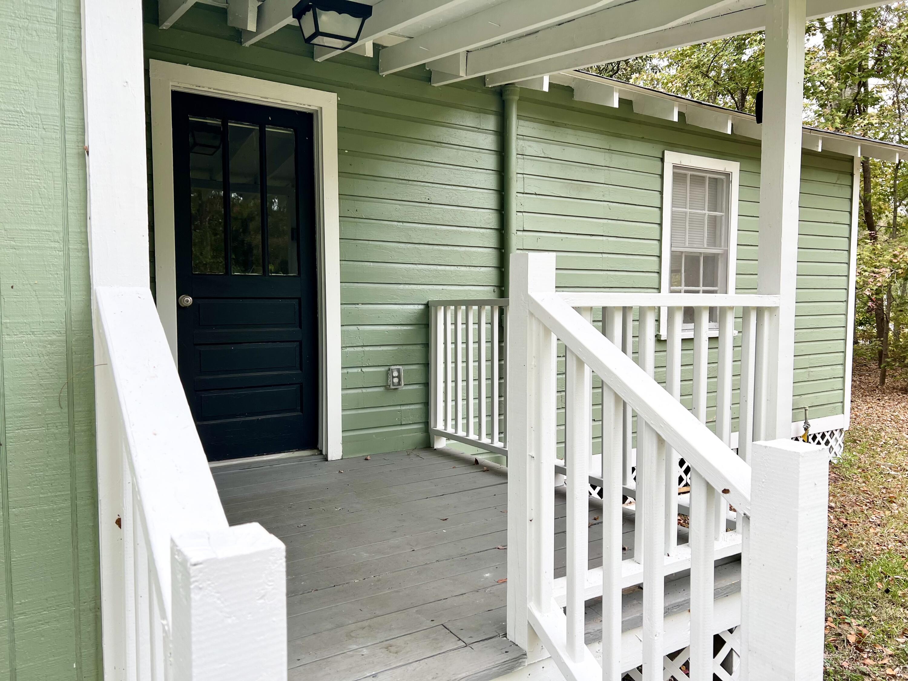 218 Live Oak Street
