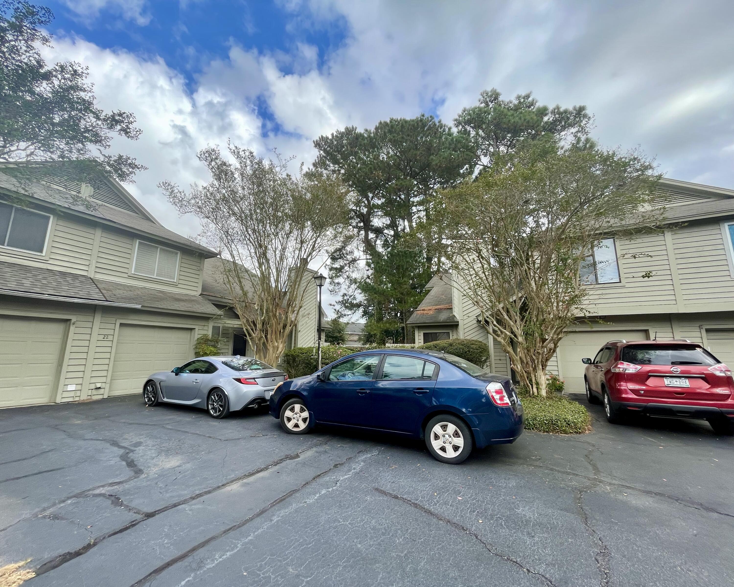 22 Maplecrest Drive