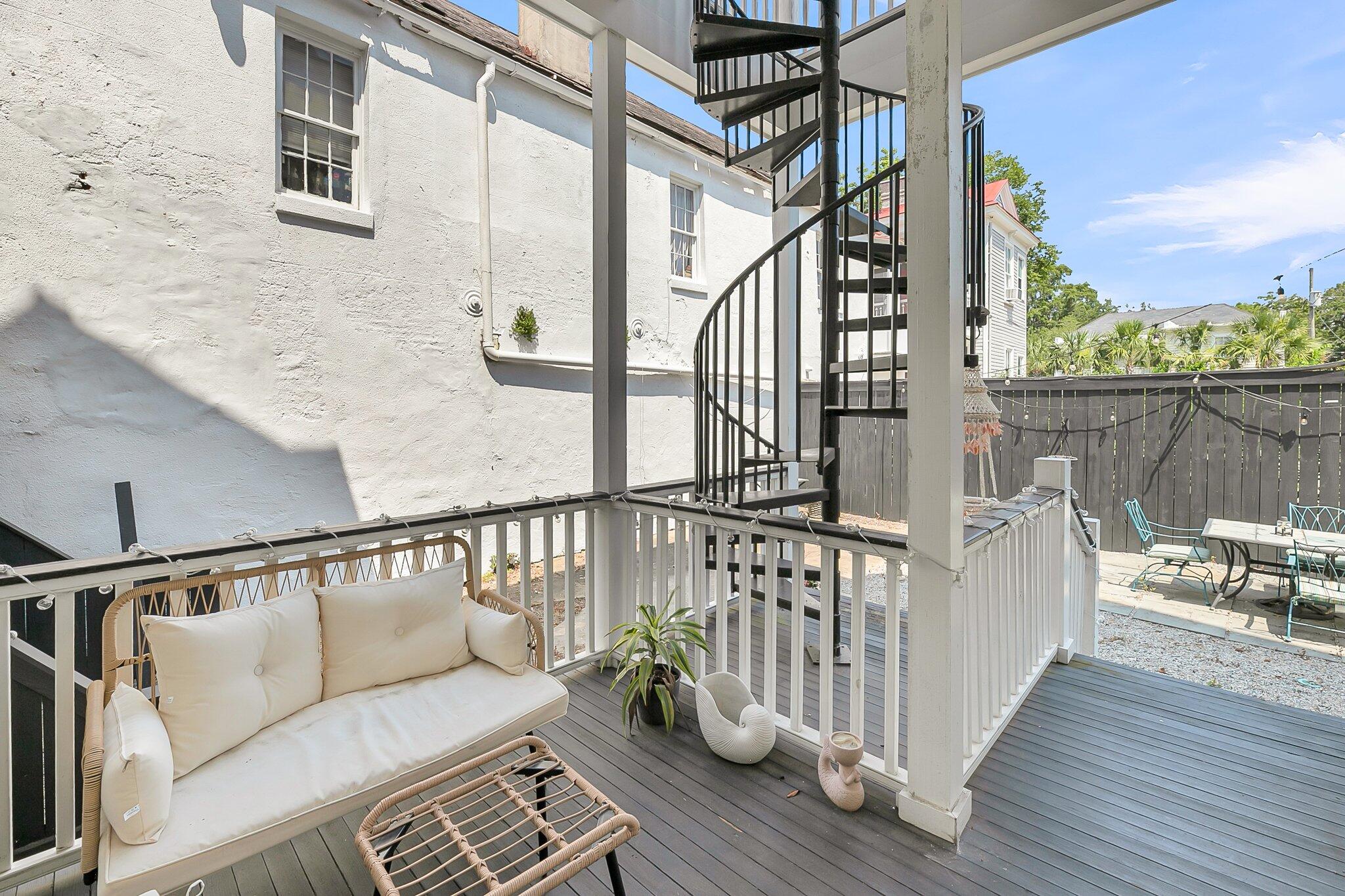 68 Vanderhorst Street # A