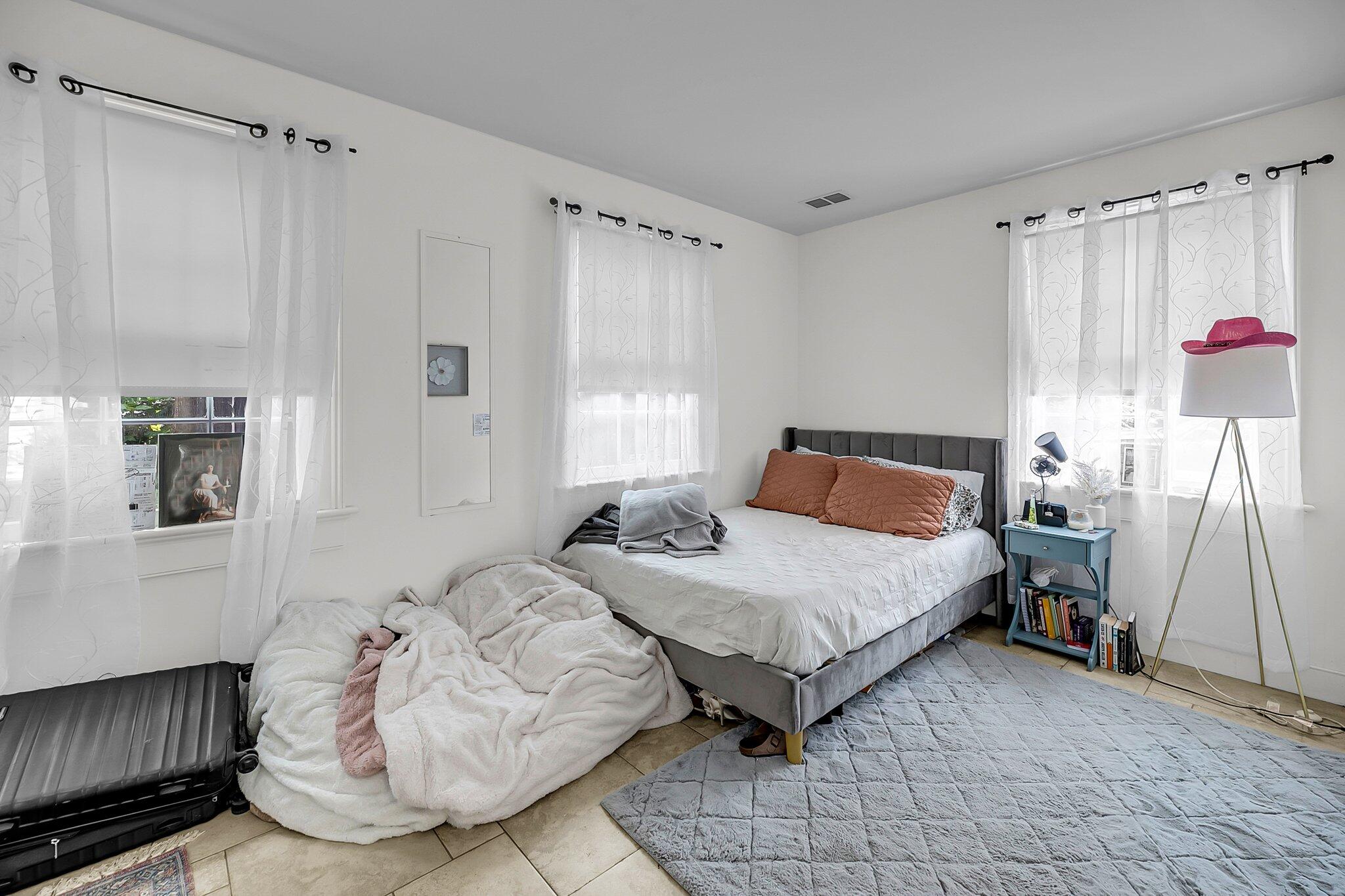 4 Bogard Street