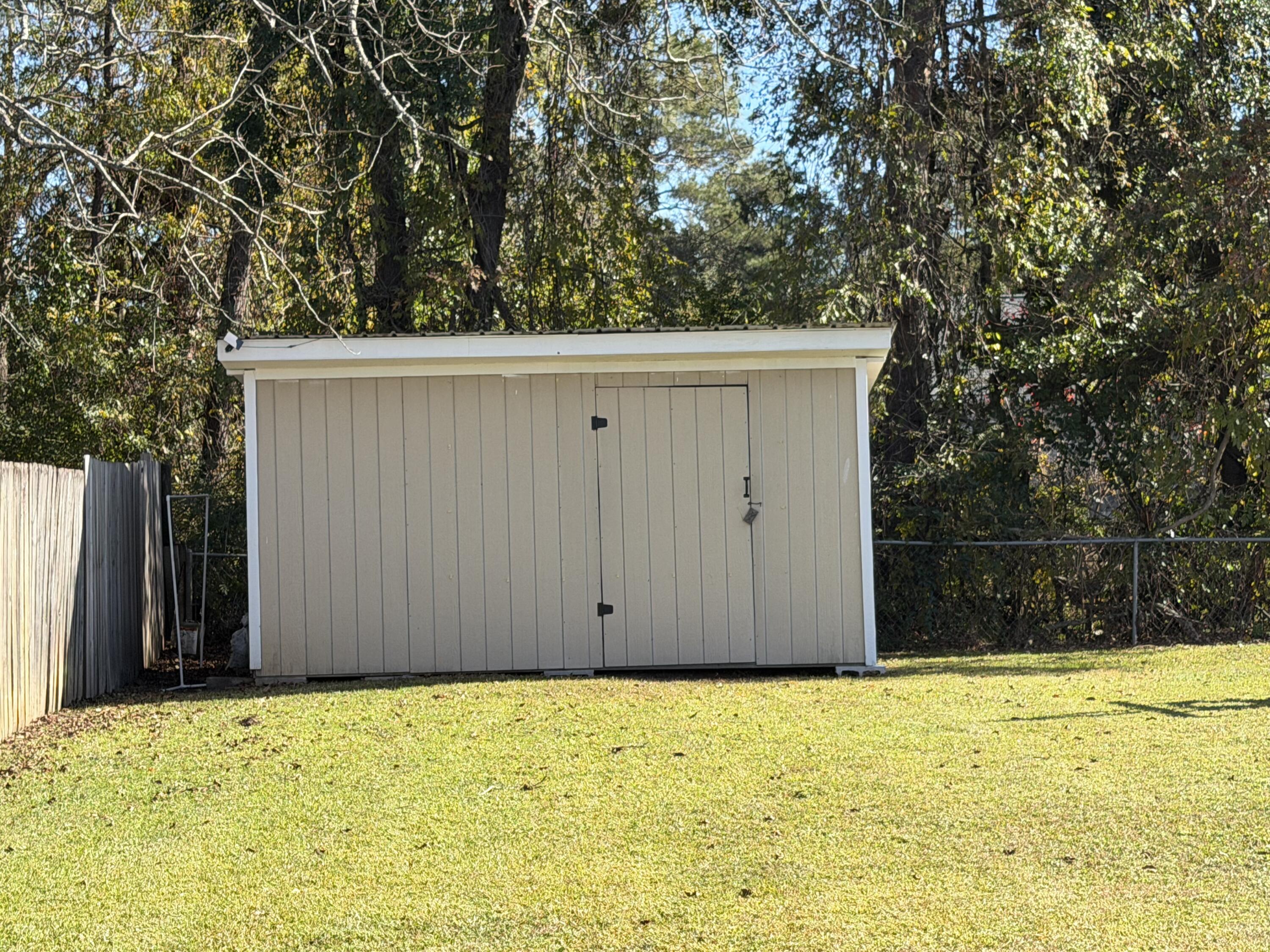 107 Myer Lane