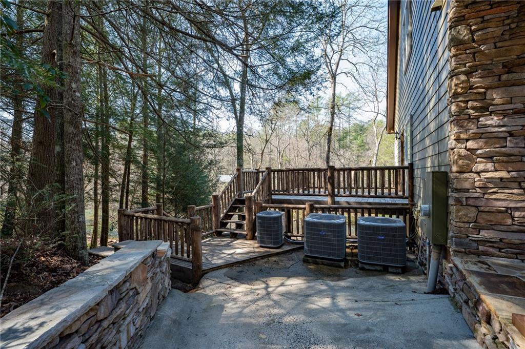 669 Riverfront Drive