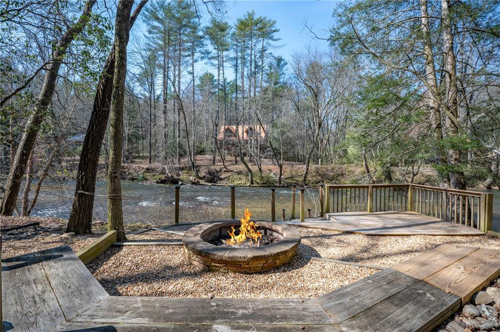 669 Riverfront Drive